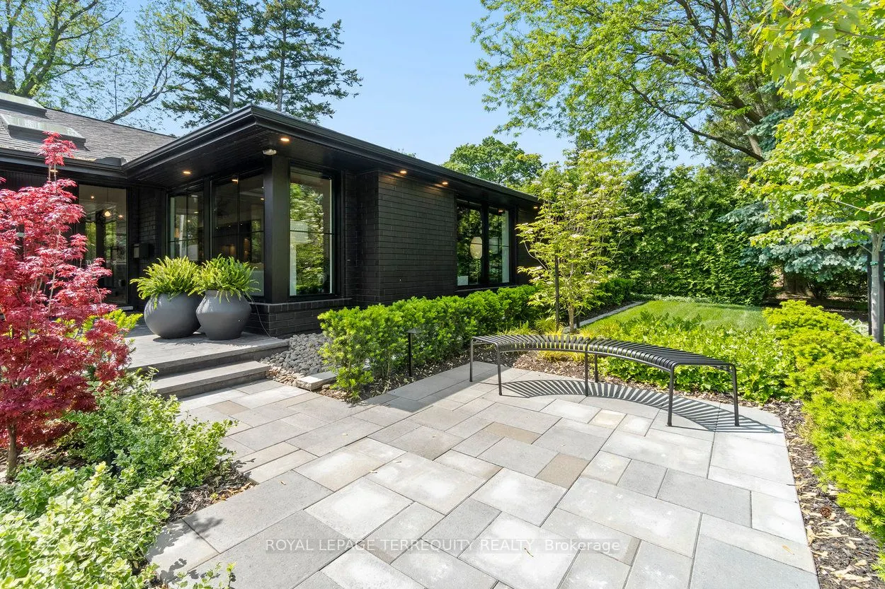 14 Princess Anne Crescent