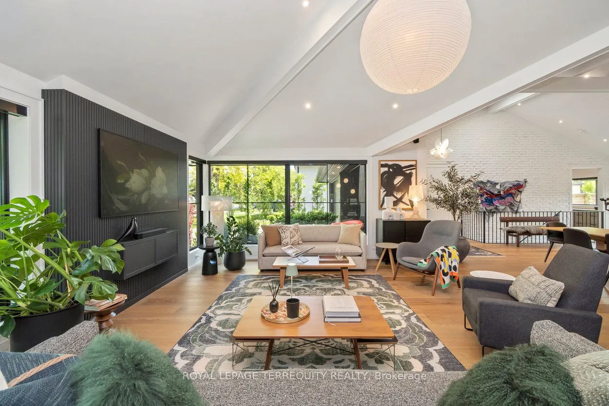 14 Princess Anne Crescent