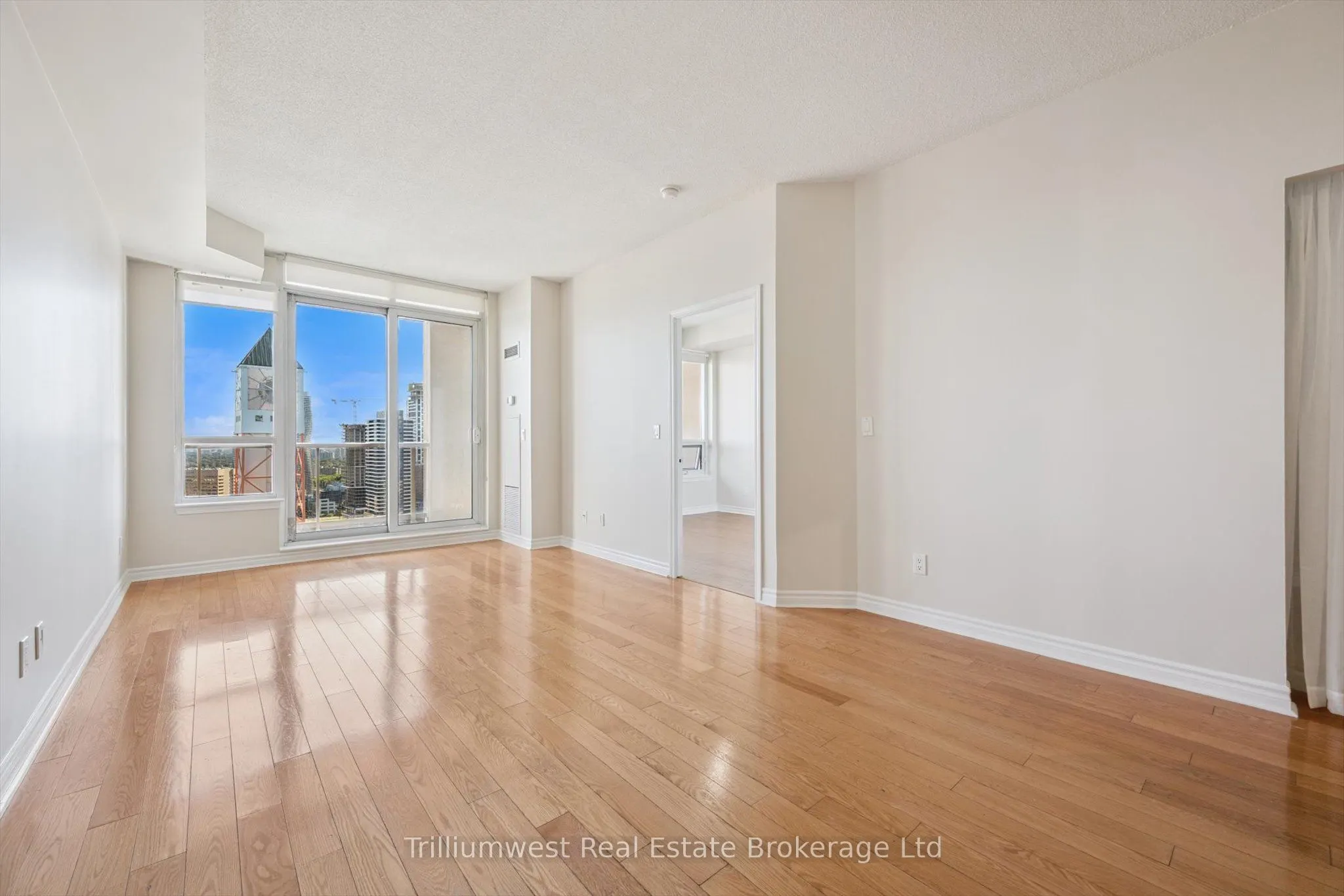 4090 Living Arts Drive, #2809
