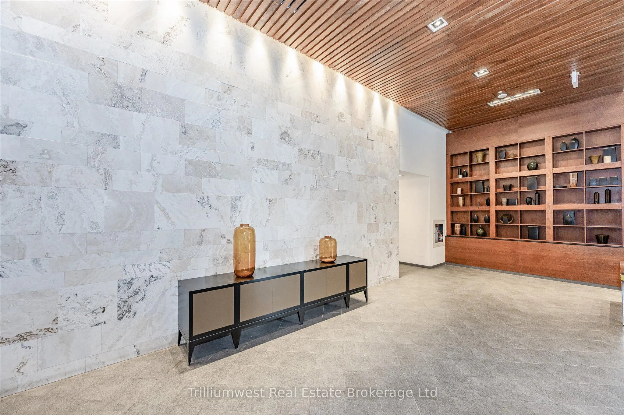 4090 Living Arts Drive, #2809