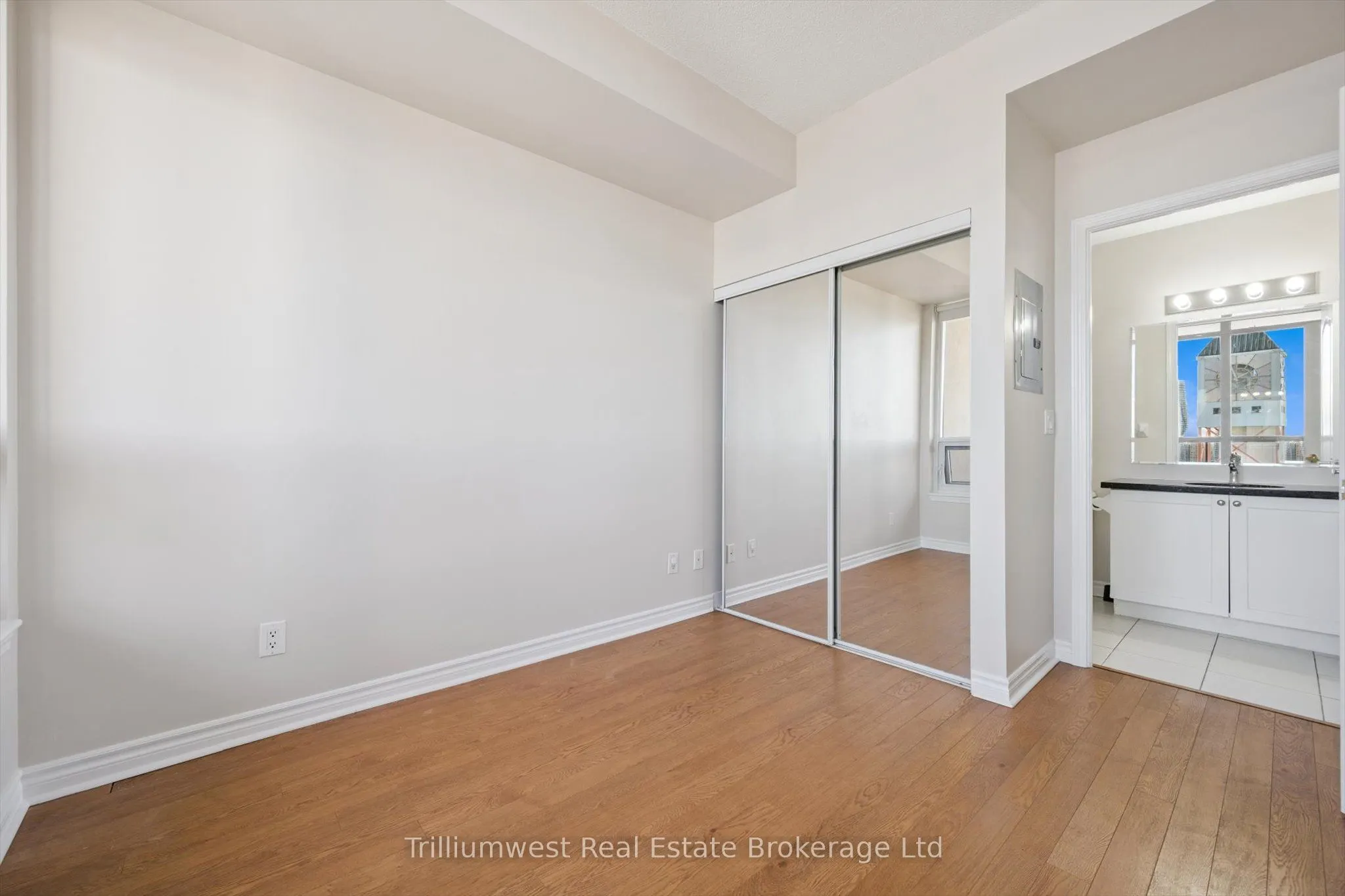 4090 Living Arts Drive, #2809