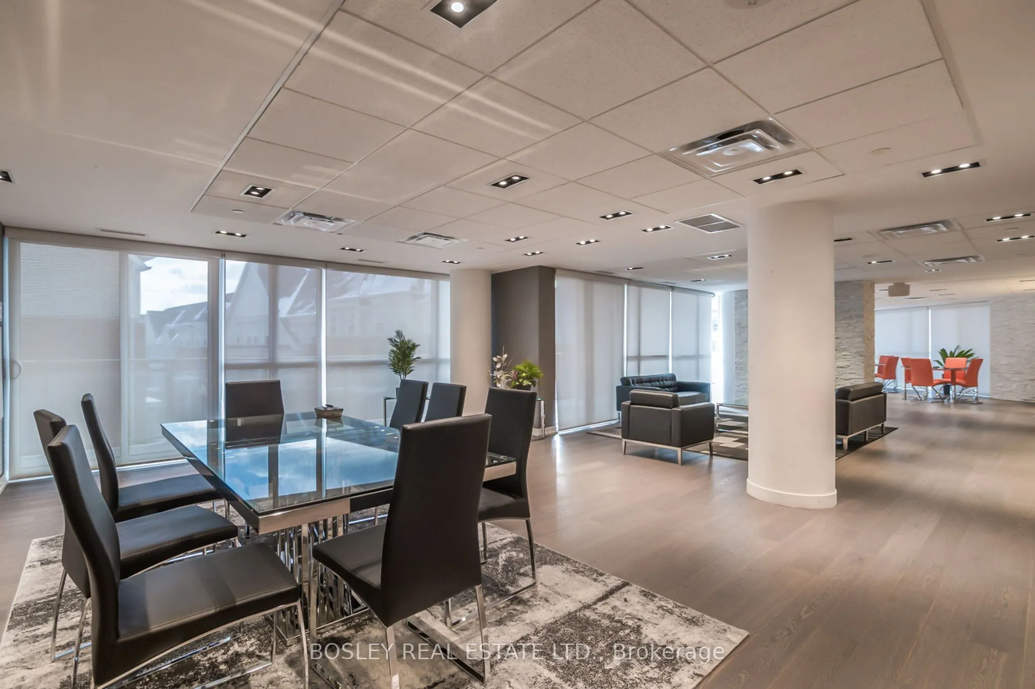 5101 Dundas Street W, #608