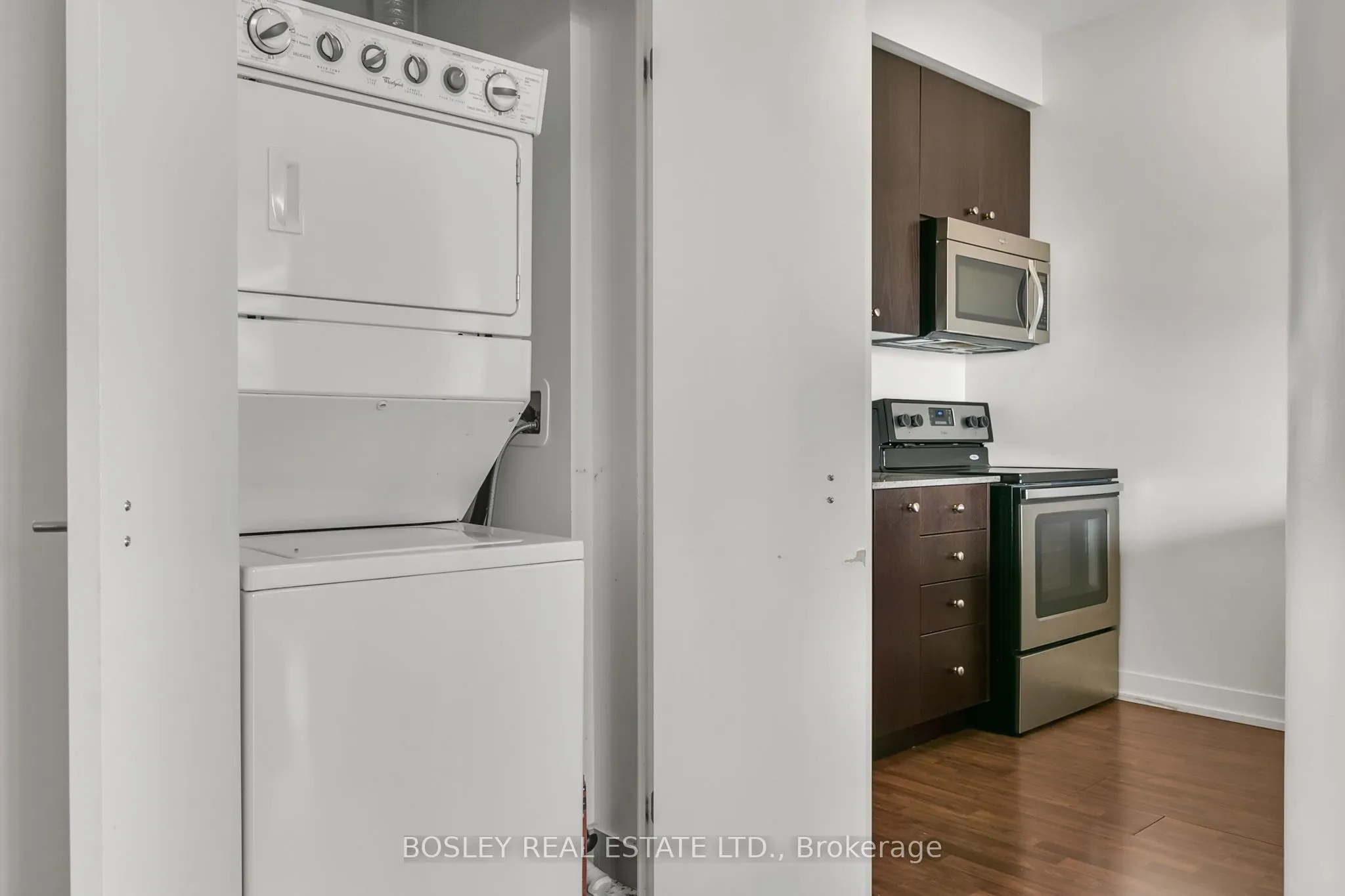 5101 Dundas Street W, #608