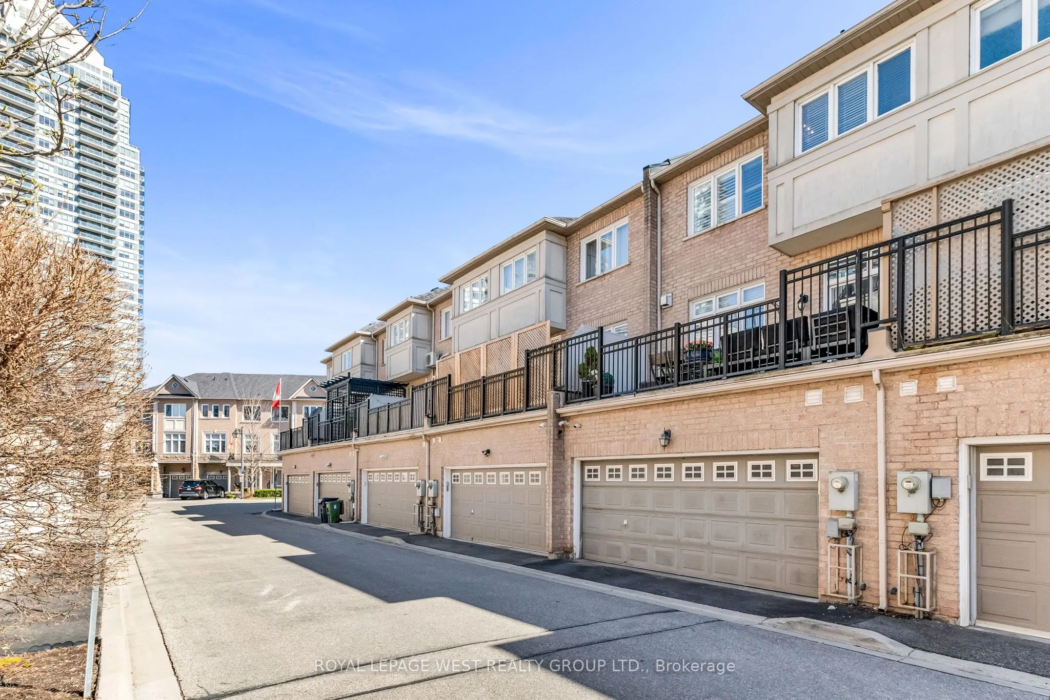 16 Yachters Lane