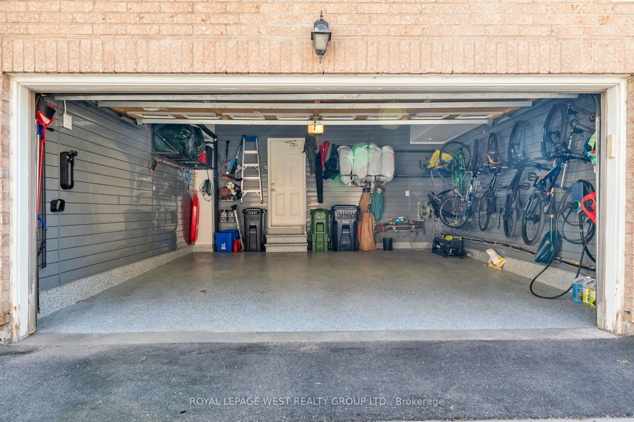 16 Yachters Lane