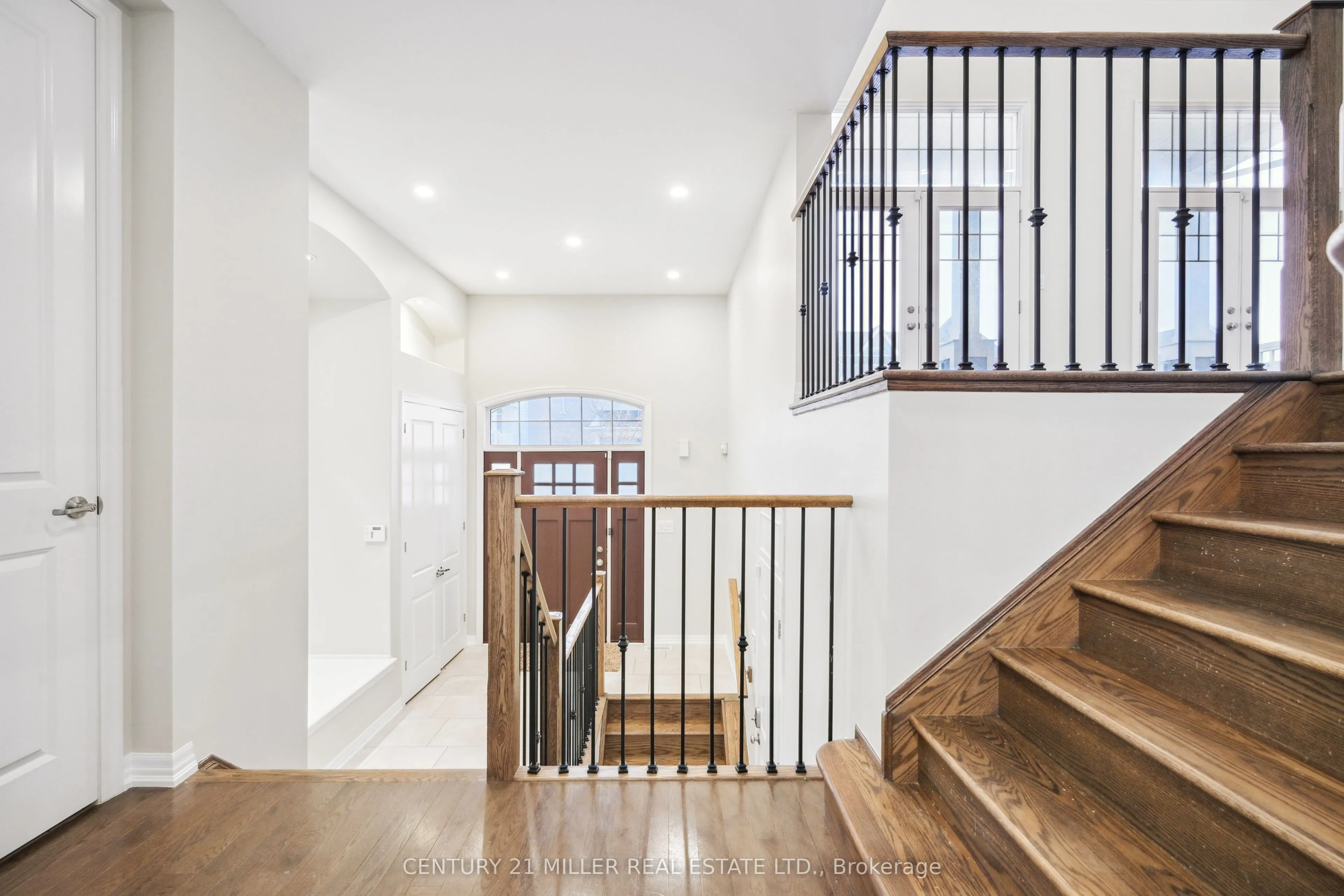 252 Wisteria Way