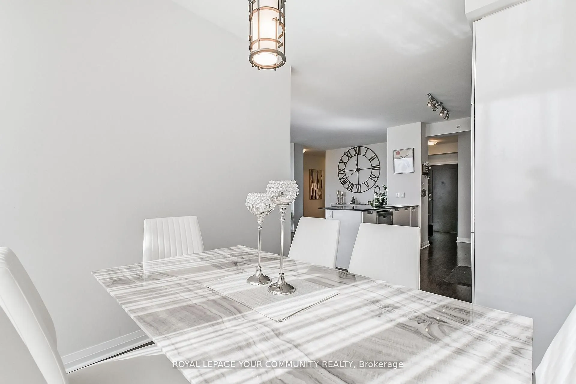 75 Eglinton Avenue W, #2702