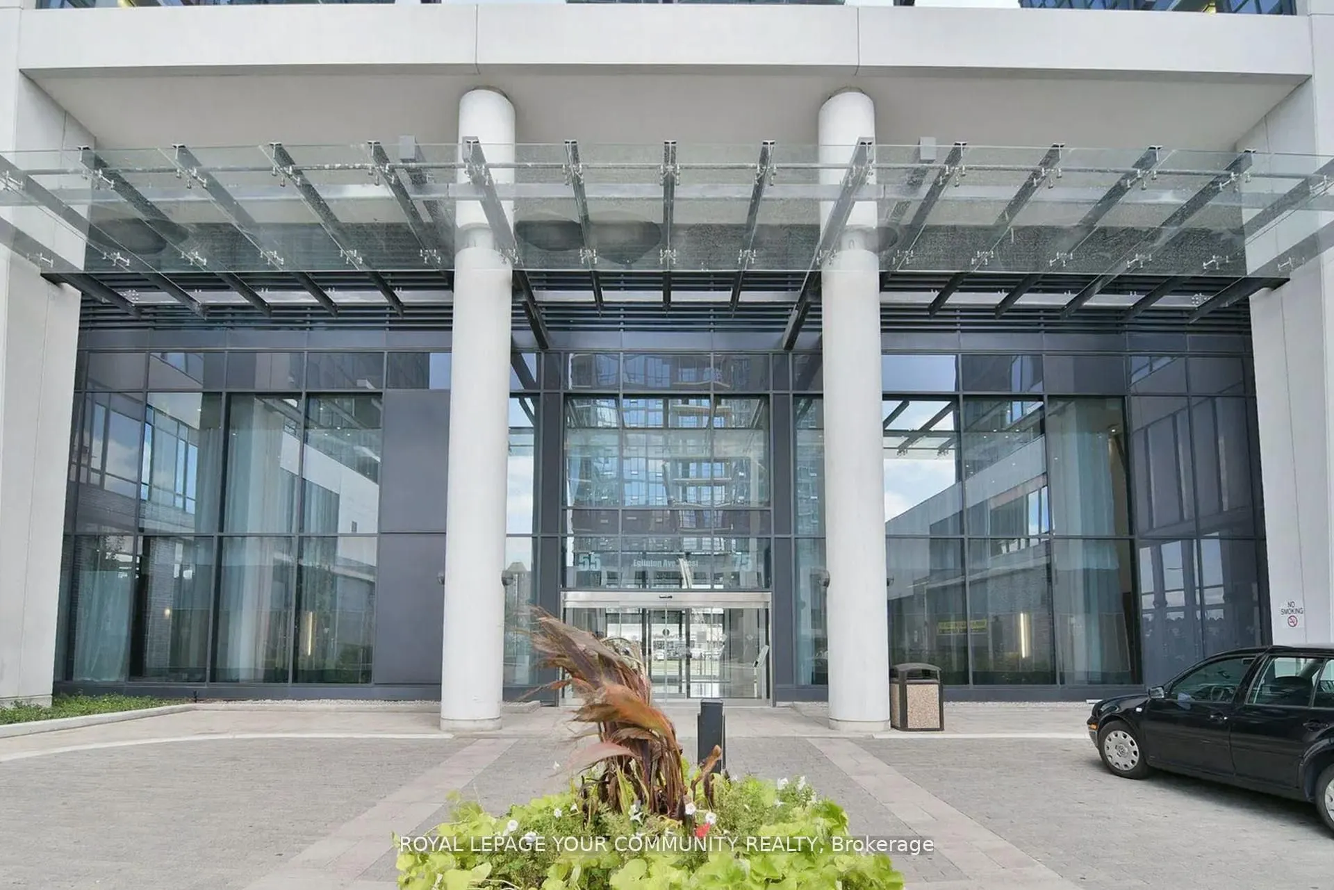 75 Eglinton Avenue W, #2702