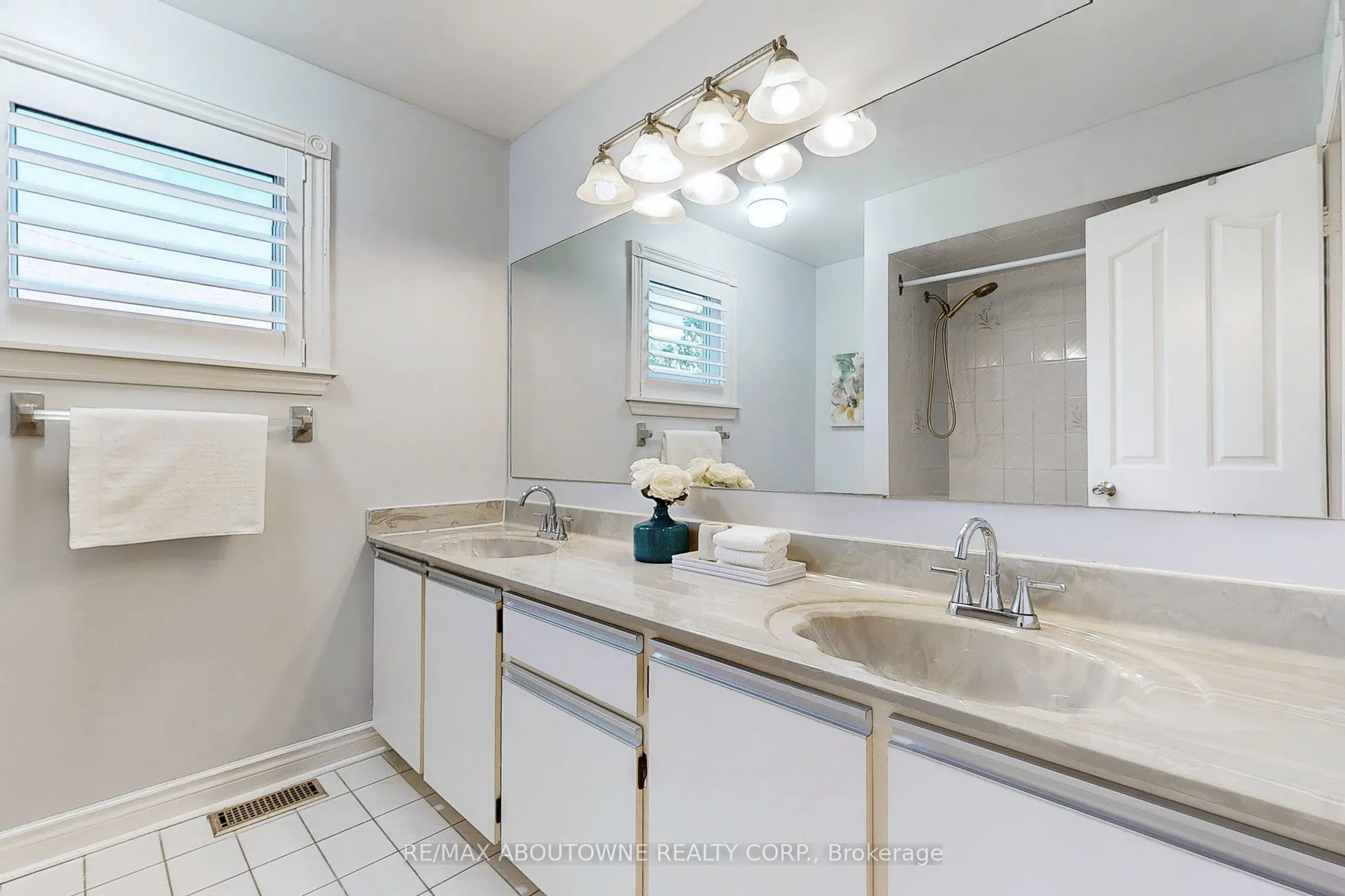 1398 Winterbourne Drive