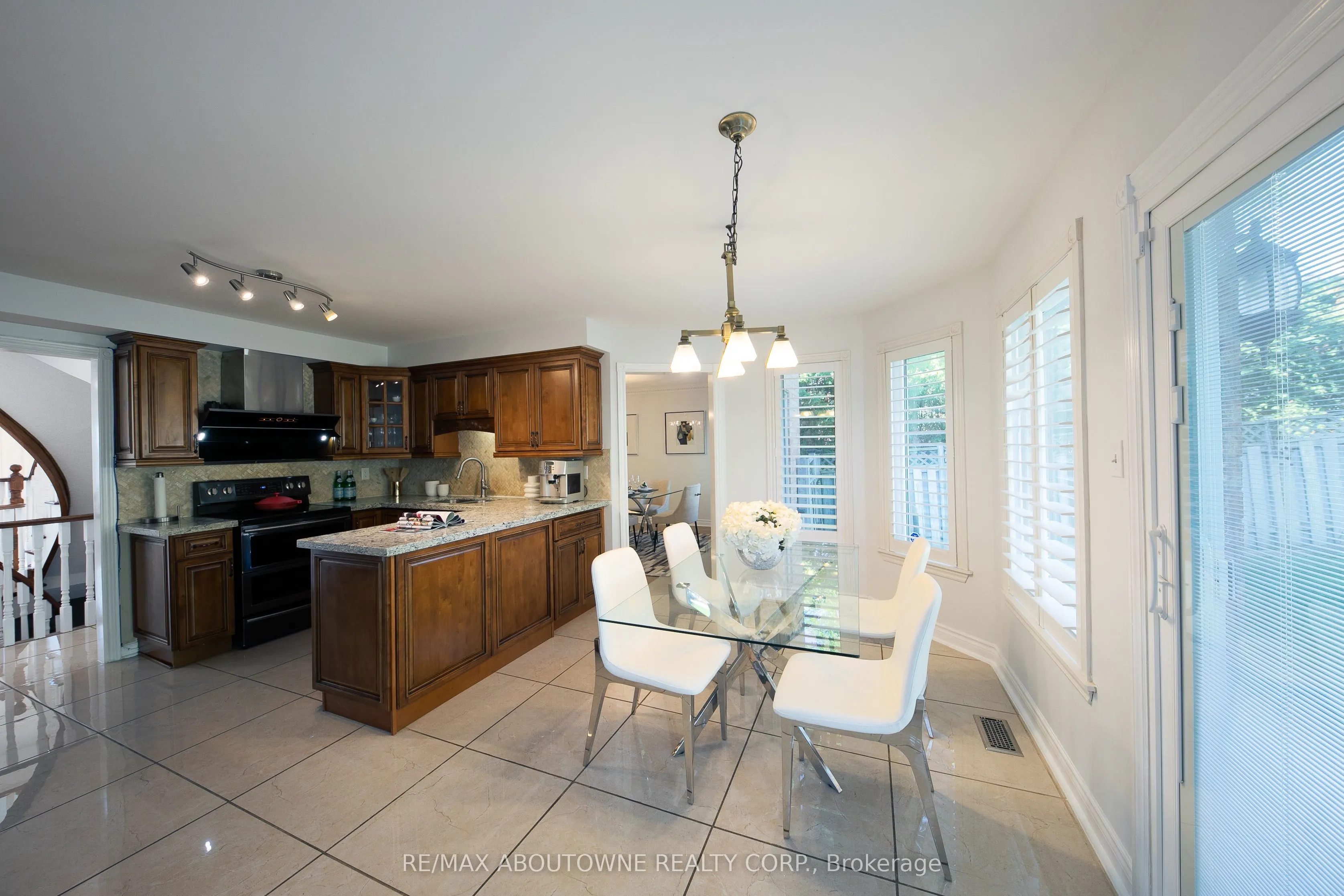 1398 Winterbourne Drive