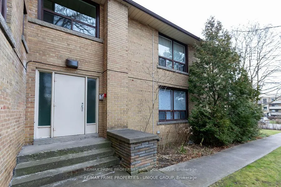 157 Berry Road