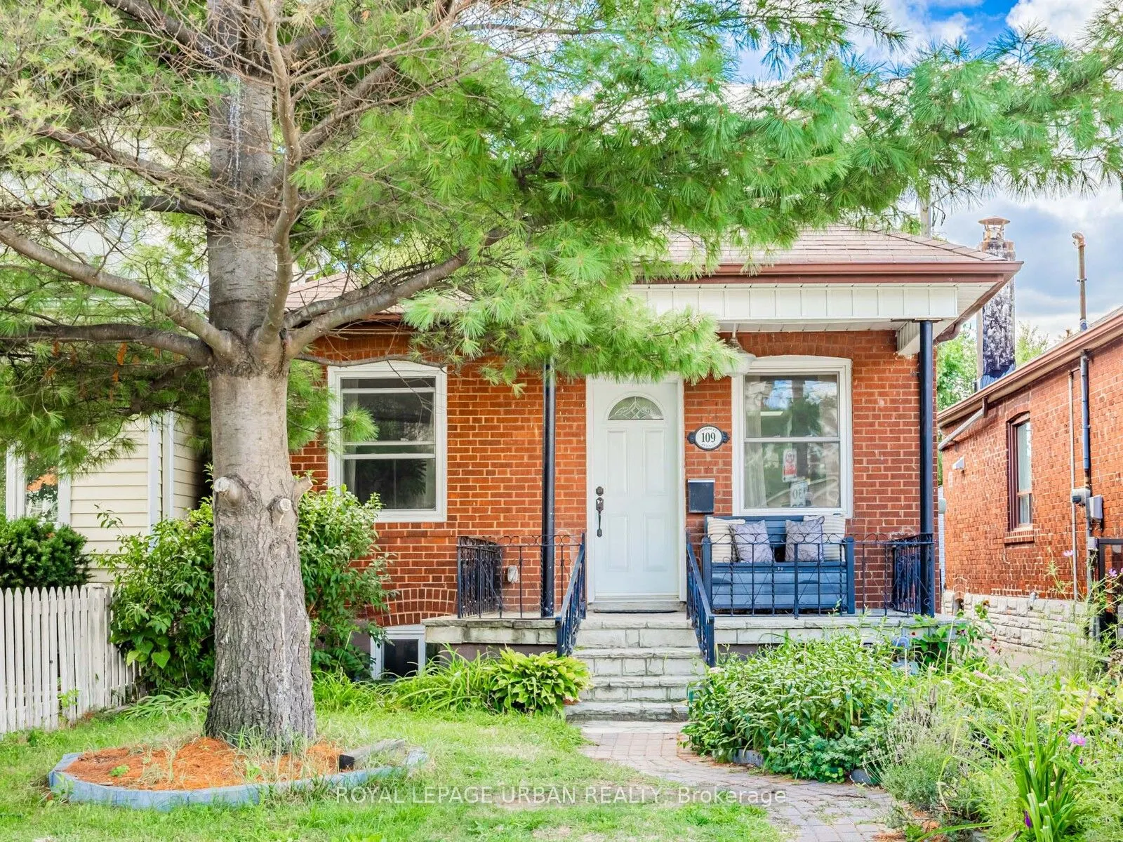 109 Corbett Avenue