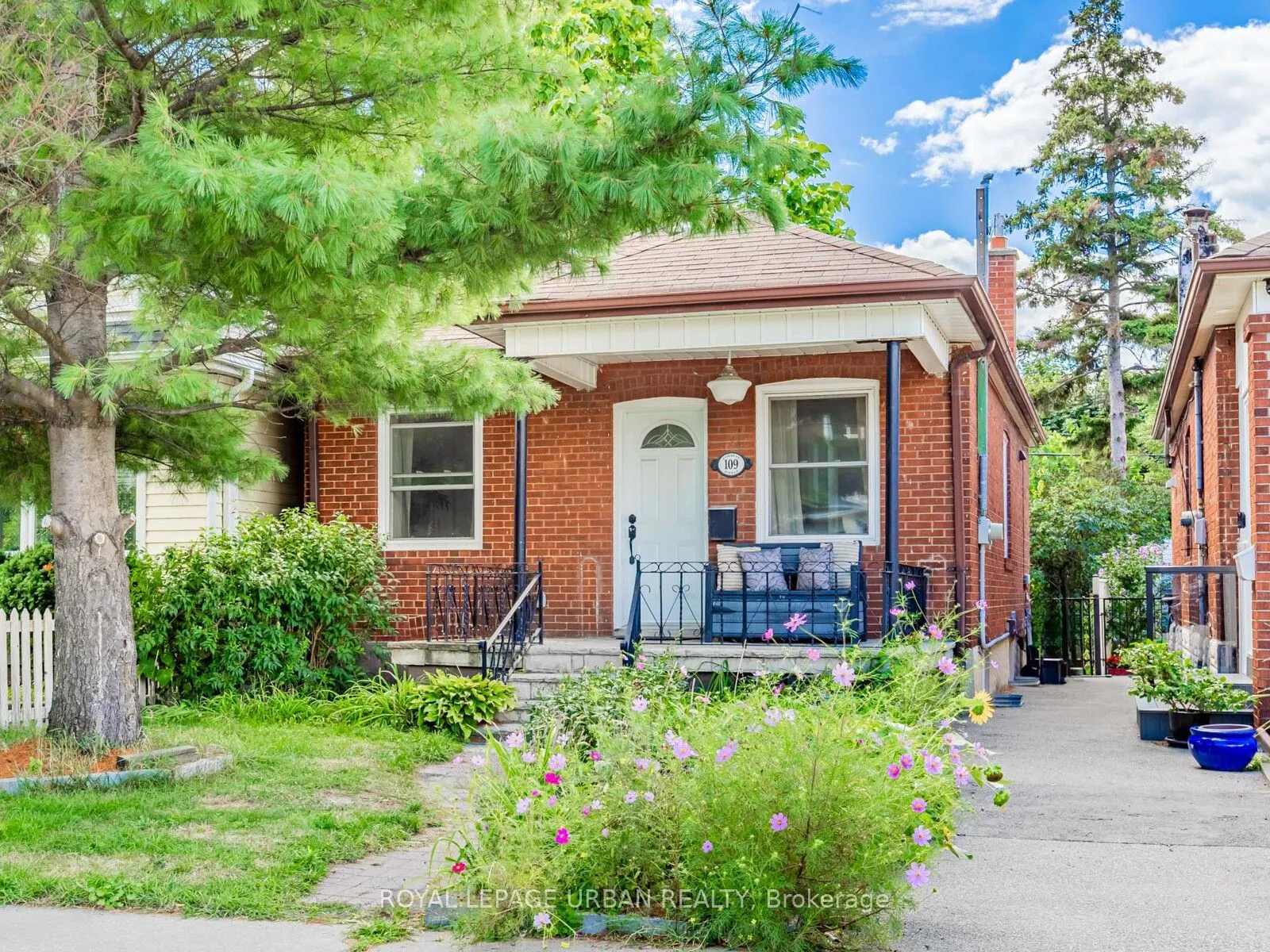 109 Corbett Avenue