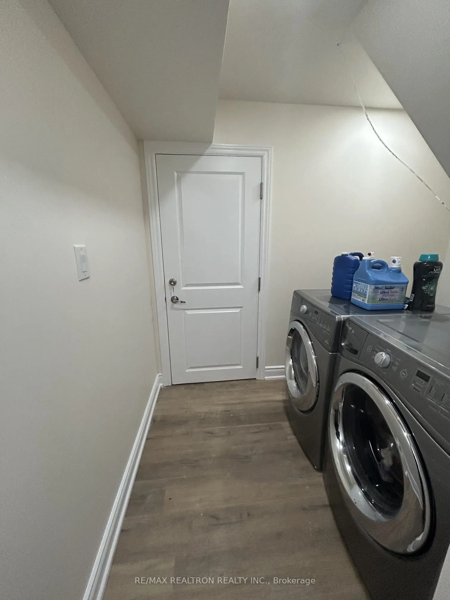 13 Bengel Road, #Bsmt