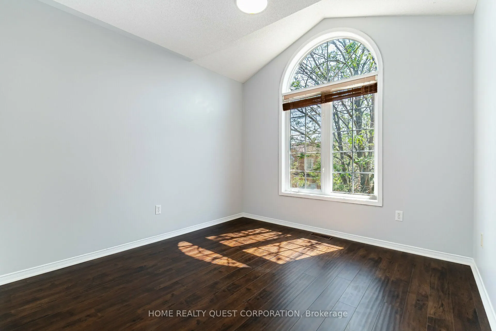 9900 Mclaughlin Road N, #32