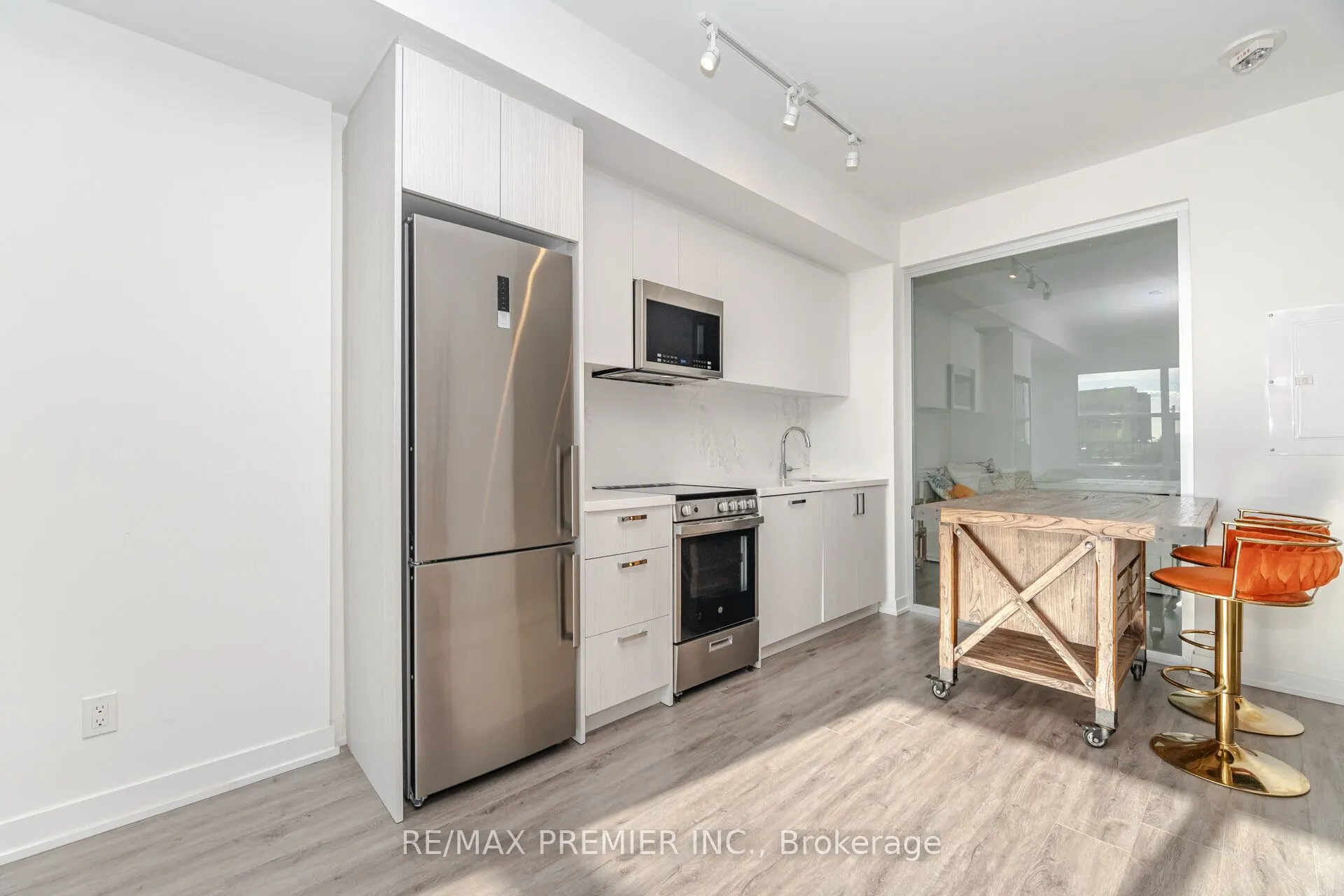 1787 St. Clair Avenue W, #311