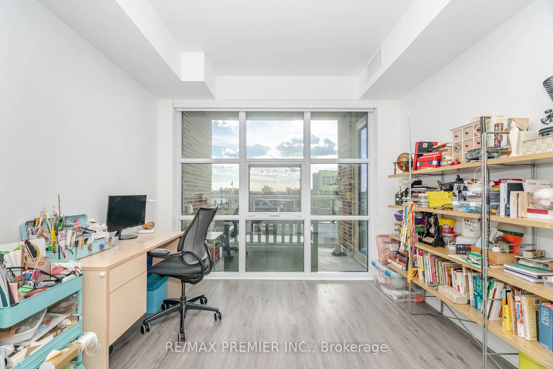 1787 St. Clair Avenue W, #311