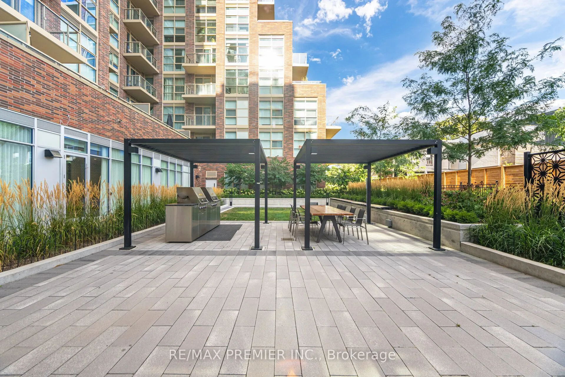 1787 St. Clair Avenue W, #311