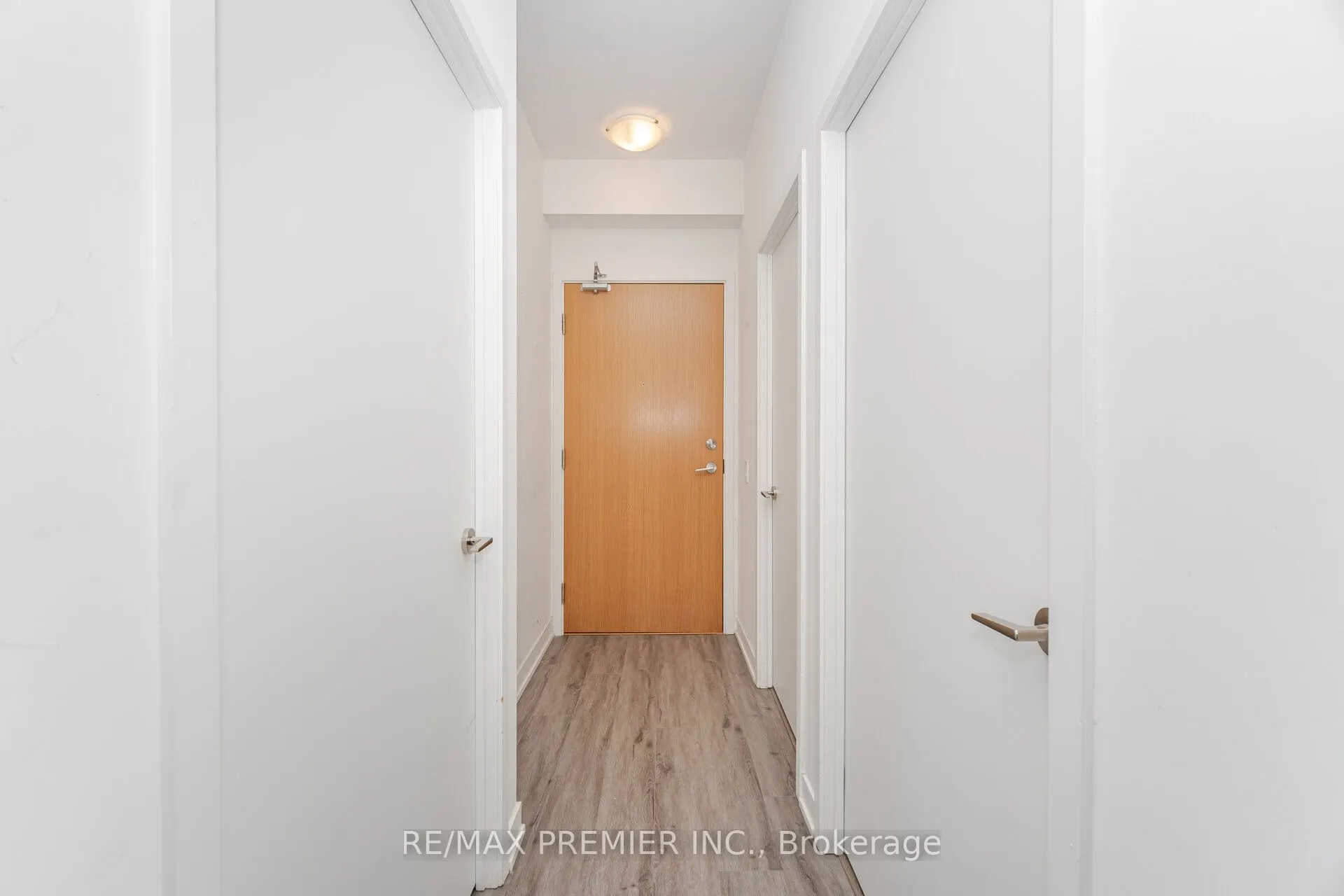 1787 St. Clair Avenue W, #311