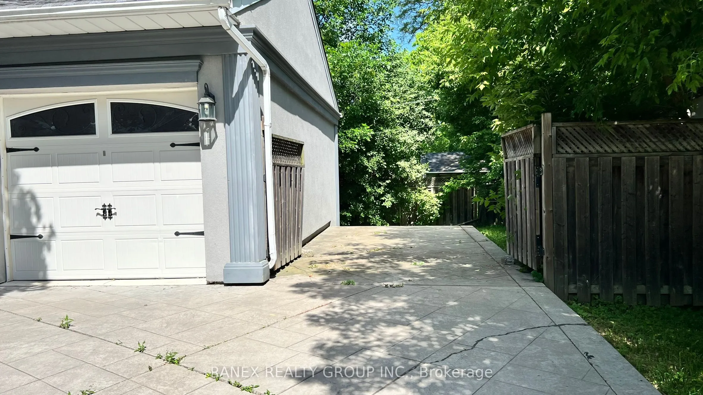 76 Eldomar Avenue