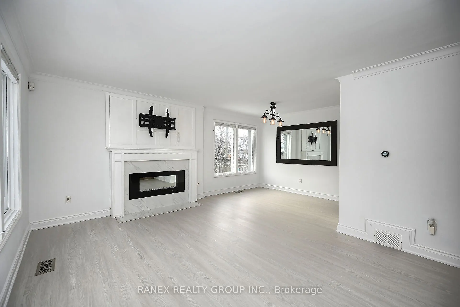 76 Eldomar Avenue