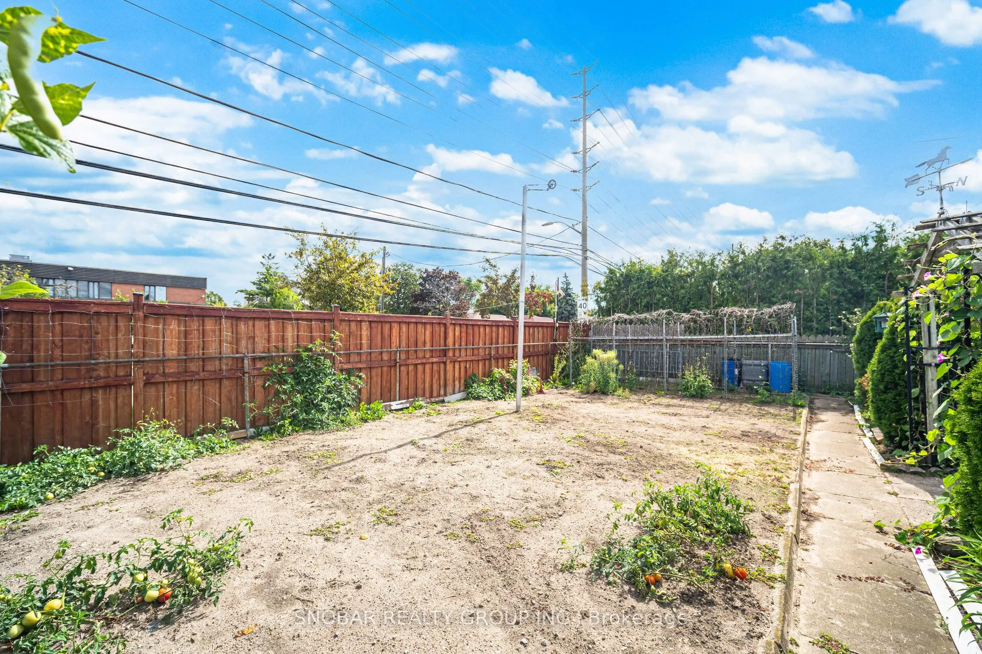 3187 Ibbetson Crescent