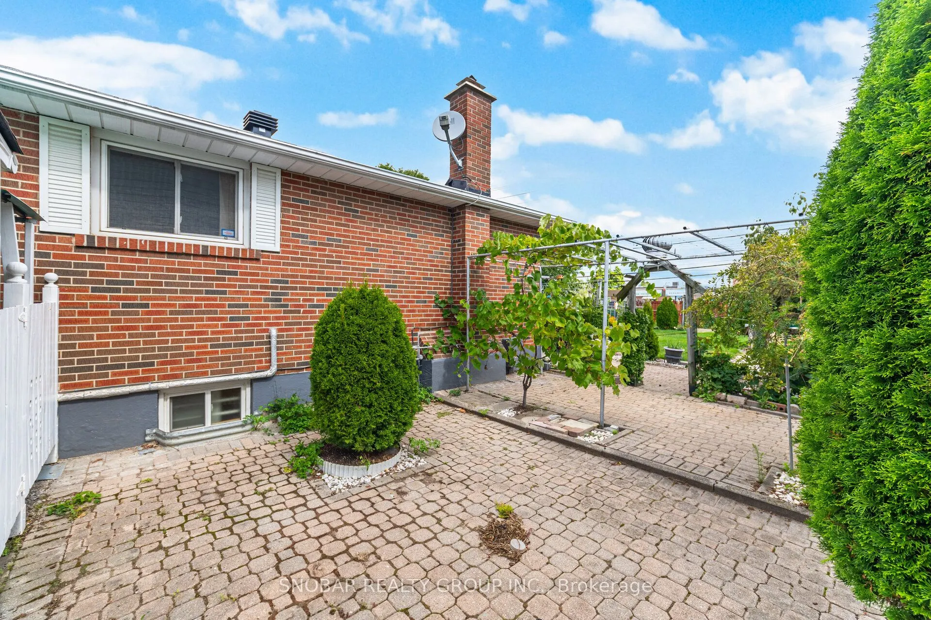 3187 Ibbetson Crescent