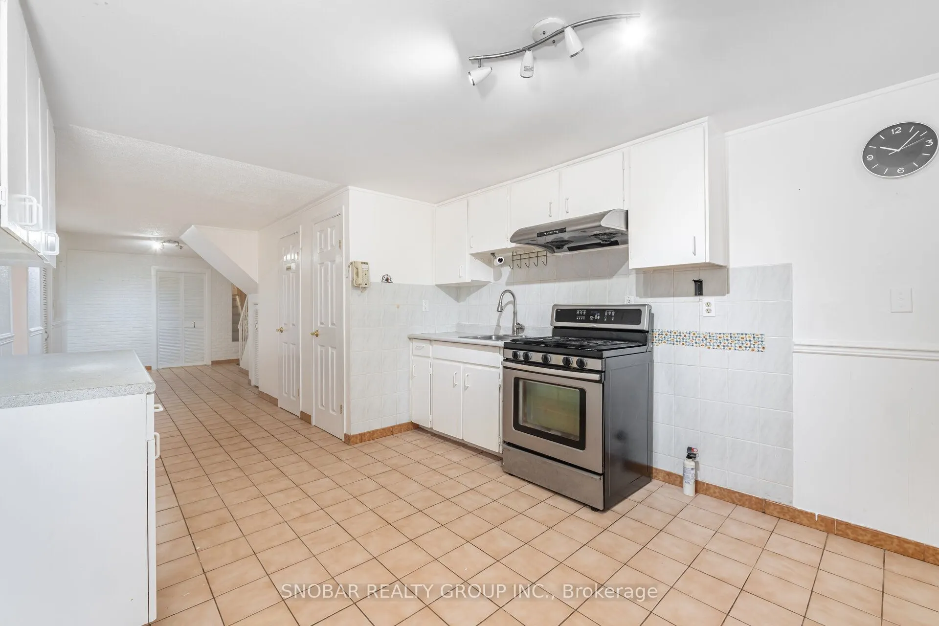 3187 Ibbetson Crescent