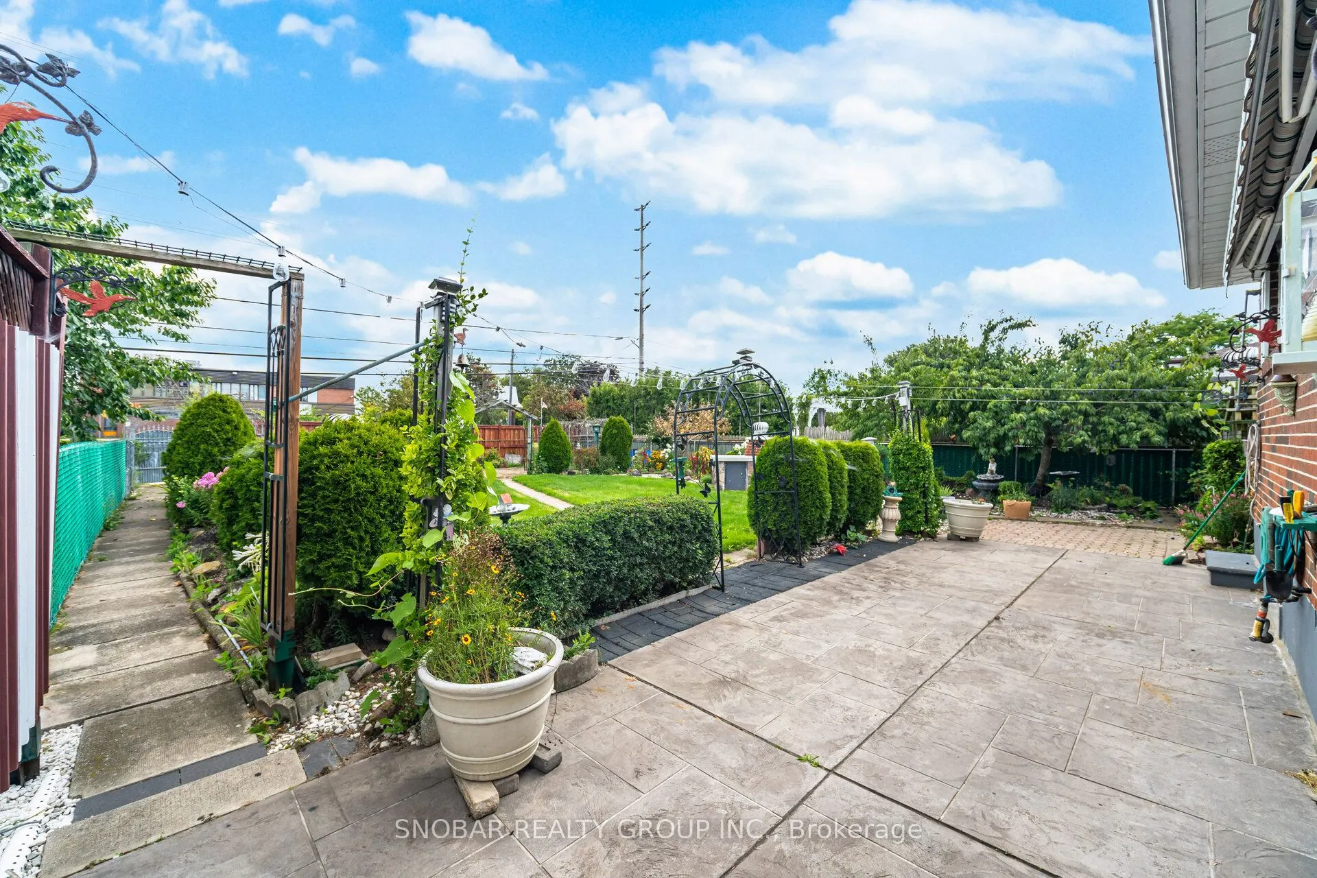 3187 Ibbetson Crescent