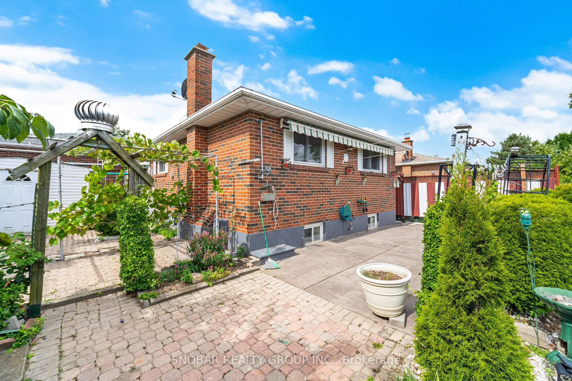 3187 Ibbetson Crescent