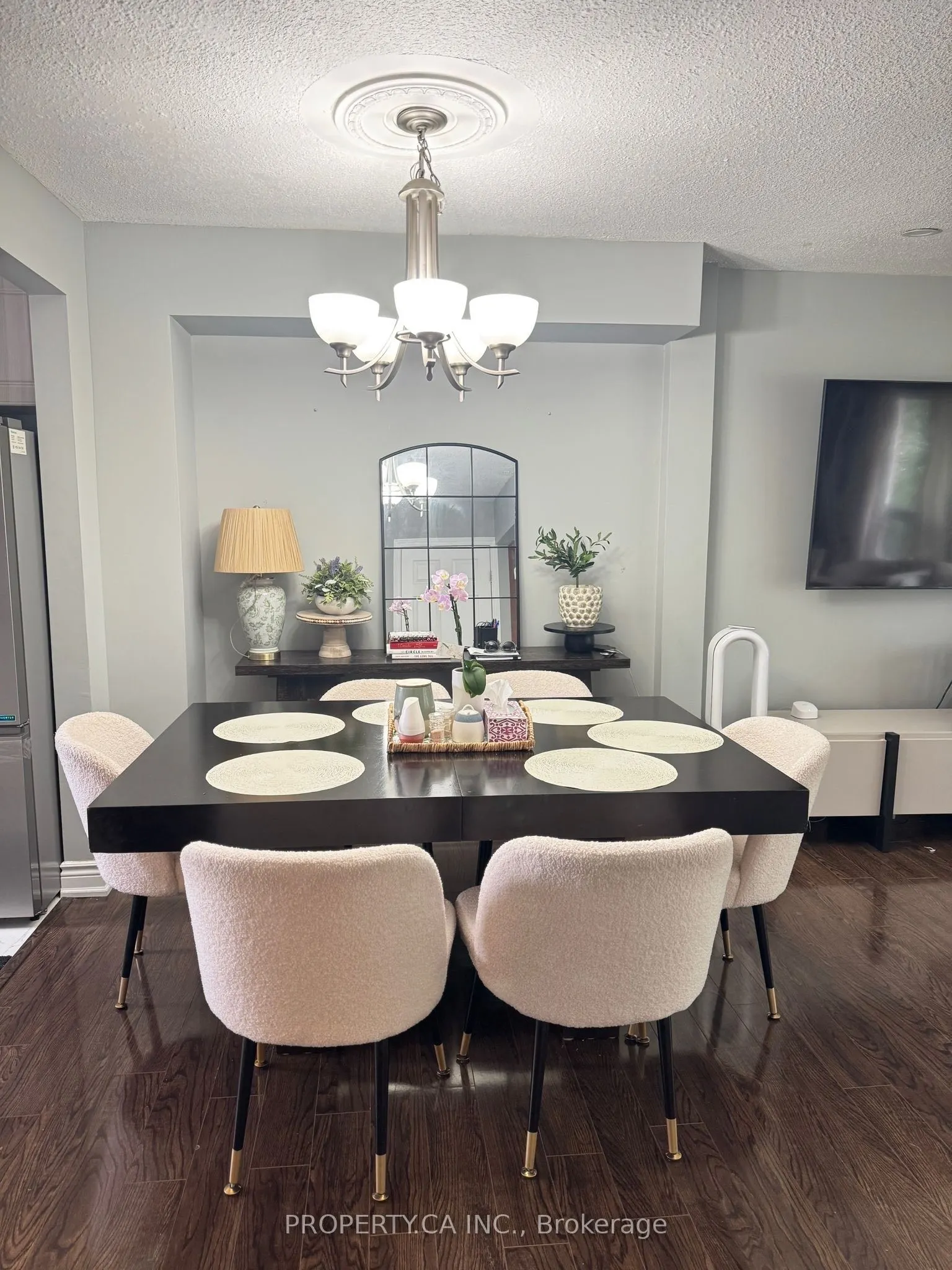 2050 Upper Middle Road, #67