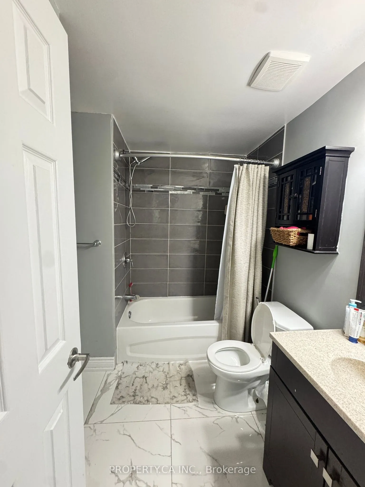 2050 Upper Middle Road, #67