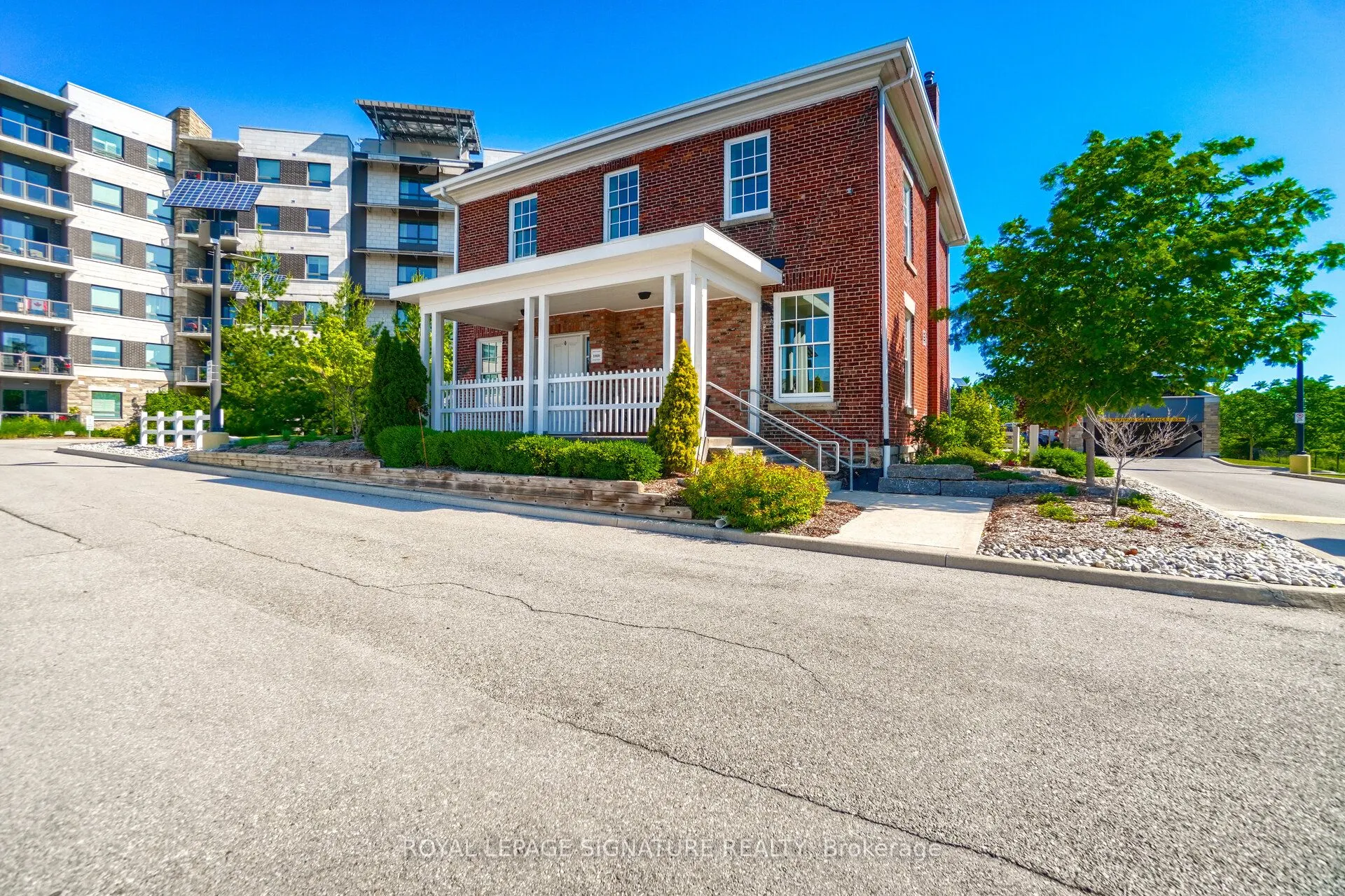 33 Whitmer Street, #204