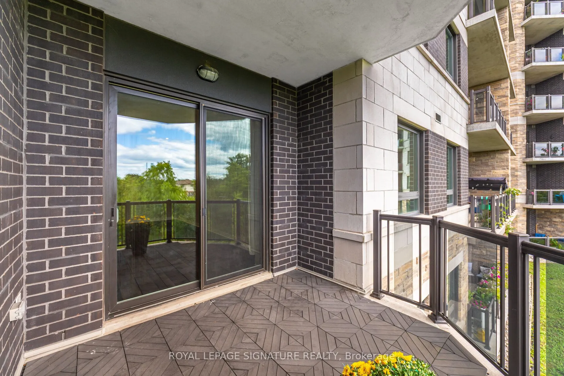 33 Whitmer Street, #204