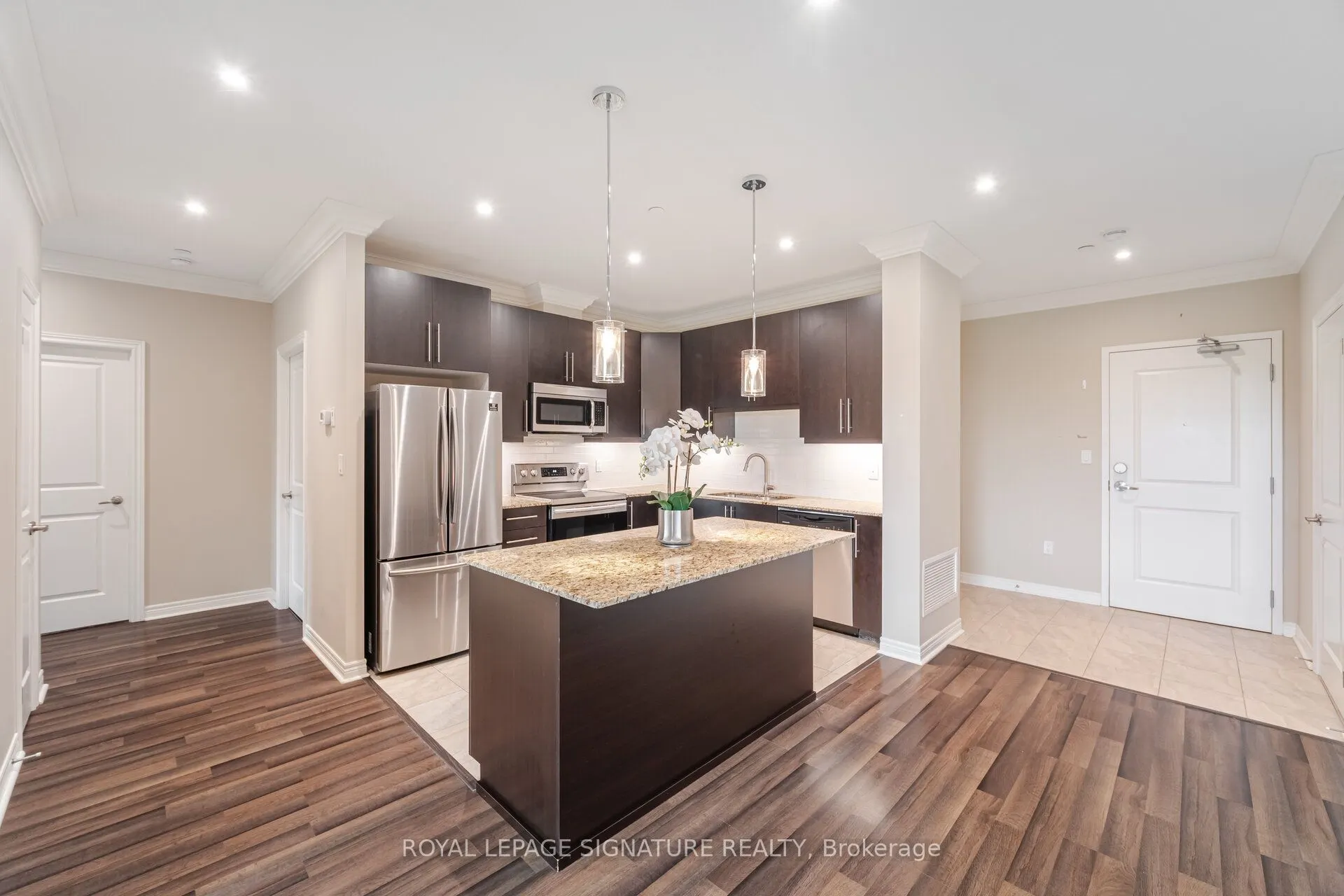 33 Whitmer Street, #204