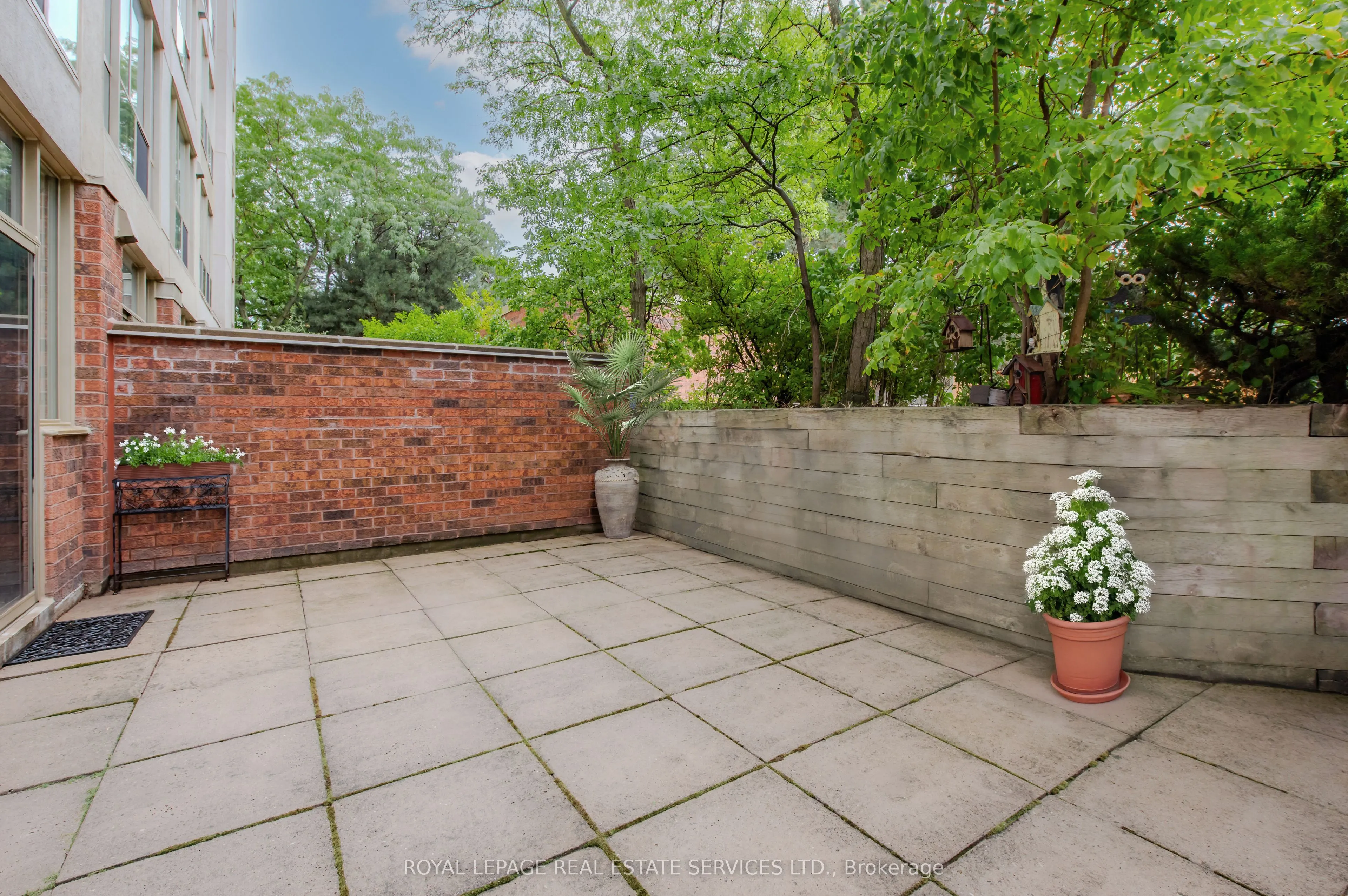 1110 Walden Circle, #111