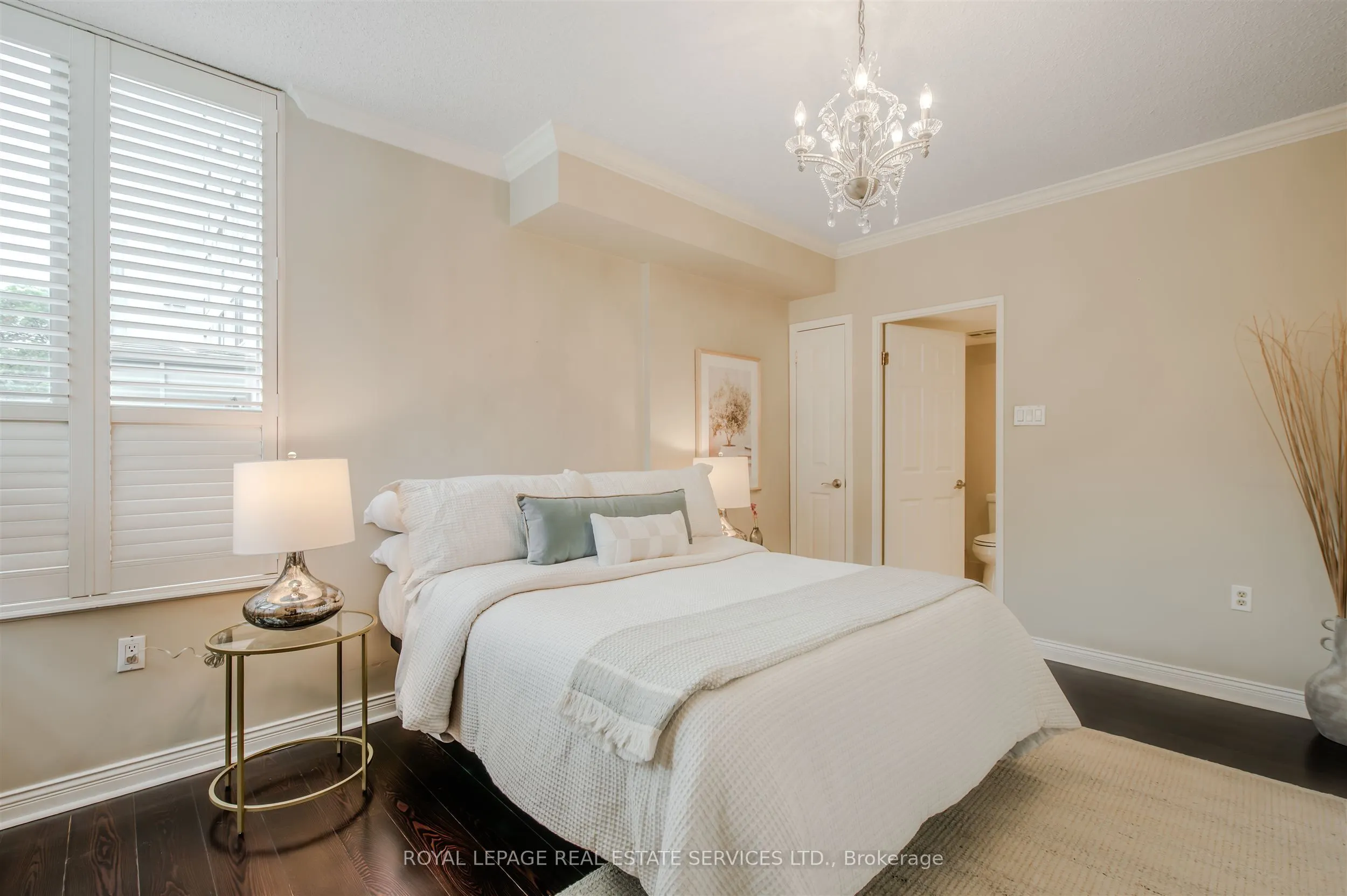 1110 Walden Circle, #111