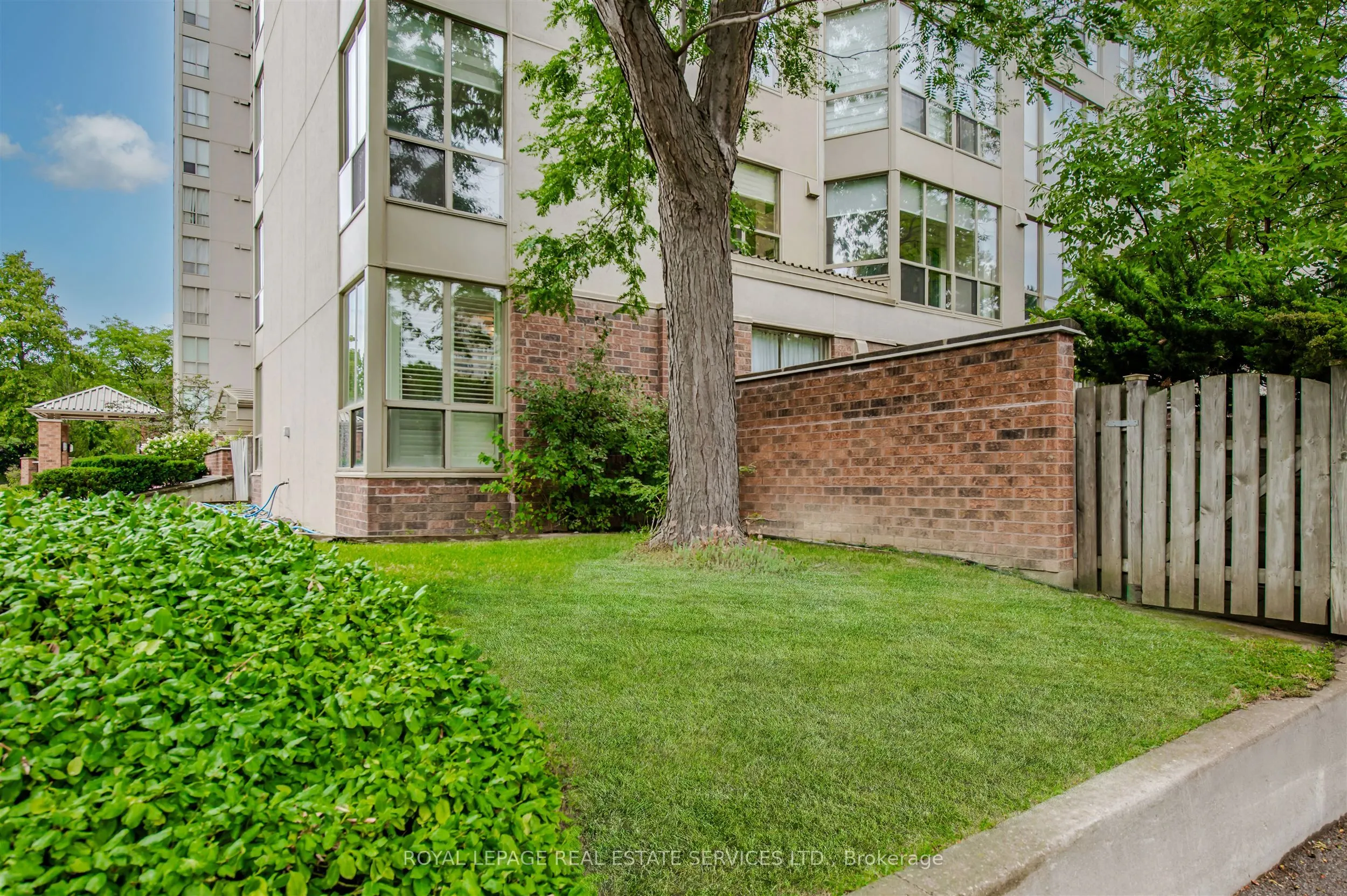 1110 Walden Circle, #111