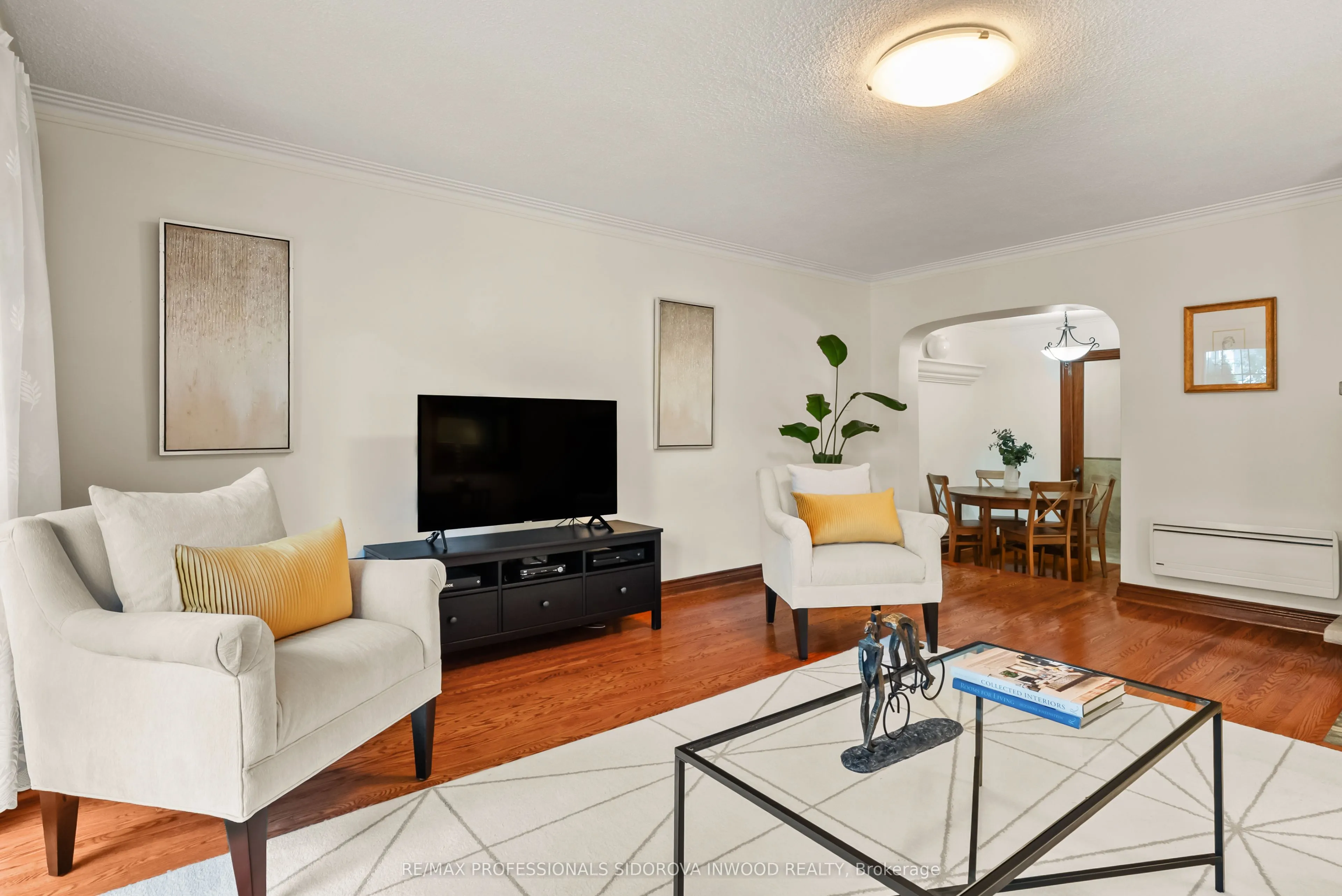 38 Warren Crescent