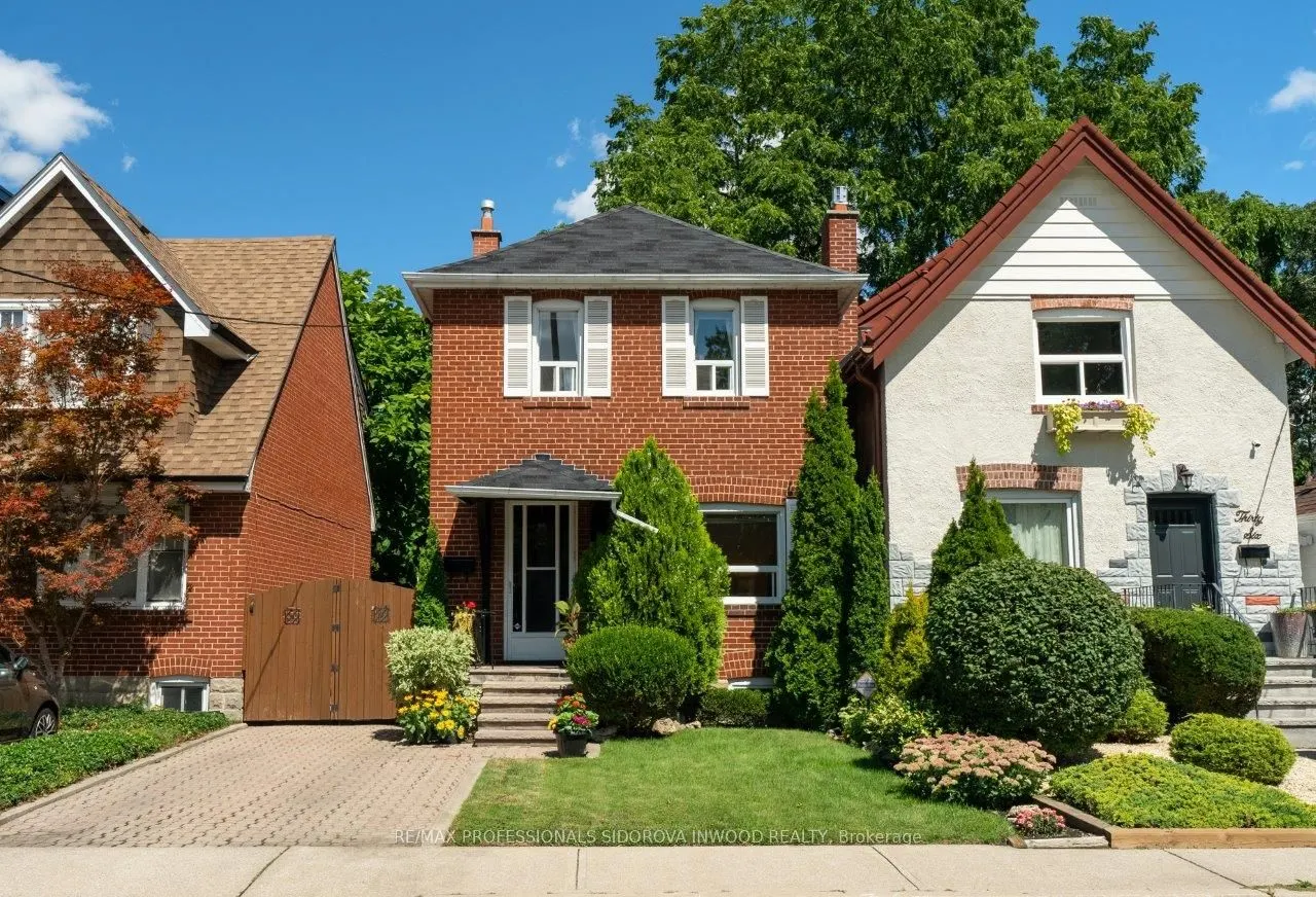 38 Warren Crescent