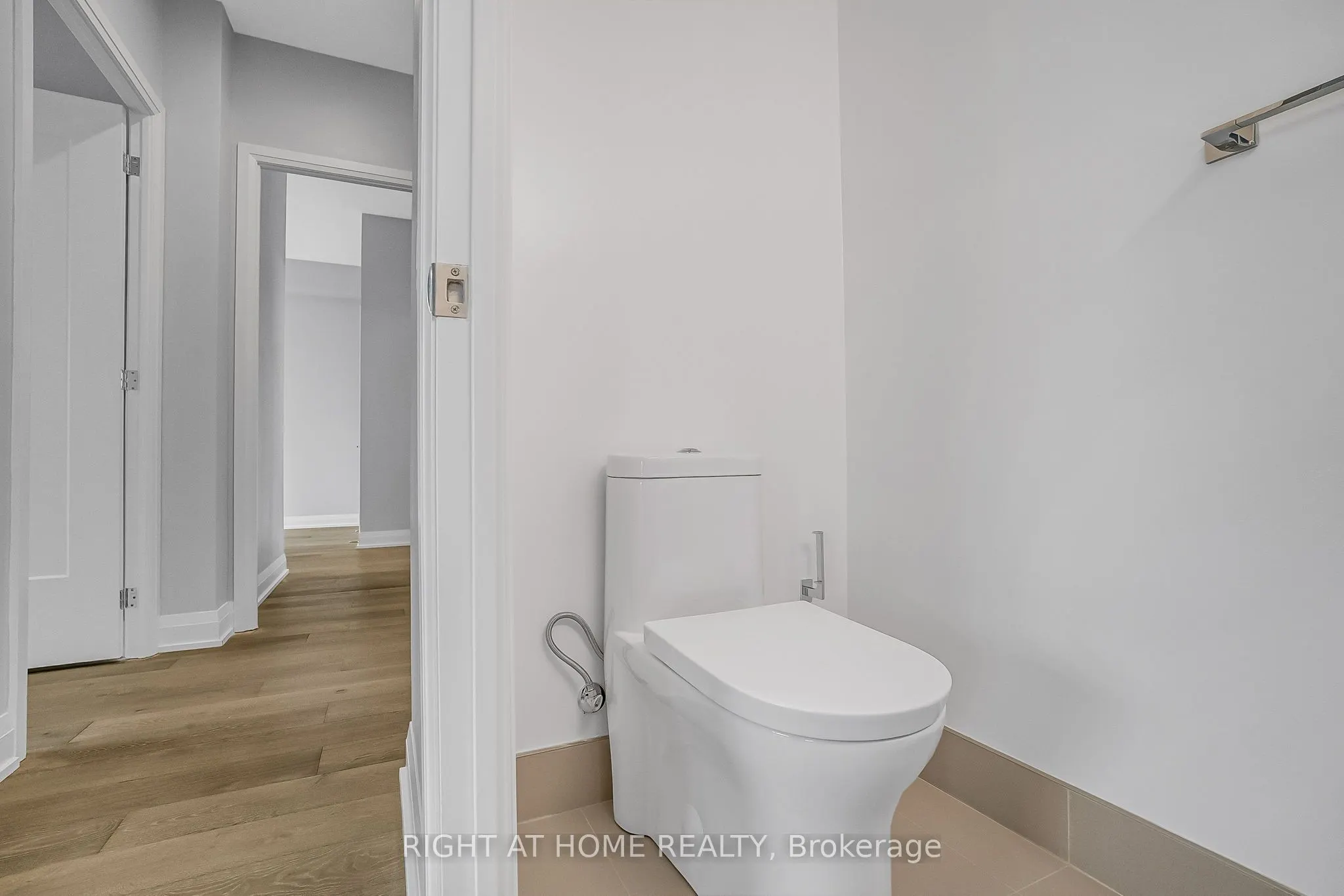 293 The Kingsway, #705