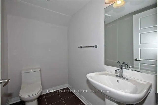 12 Caroline Carpenter Grove