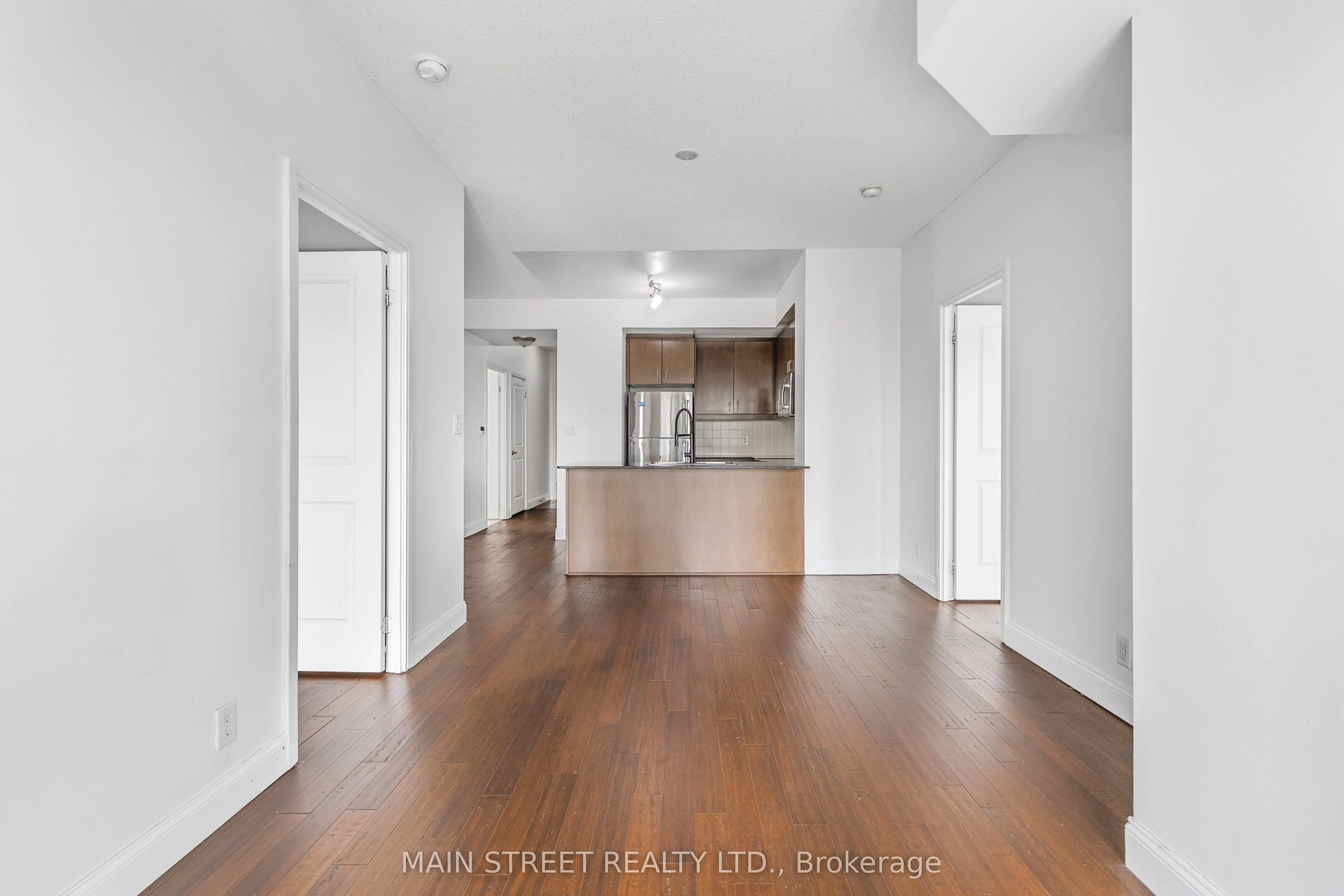 50 Absolute Avenue, #503
