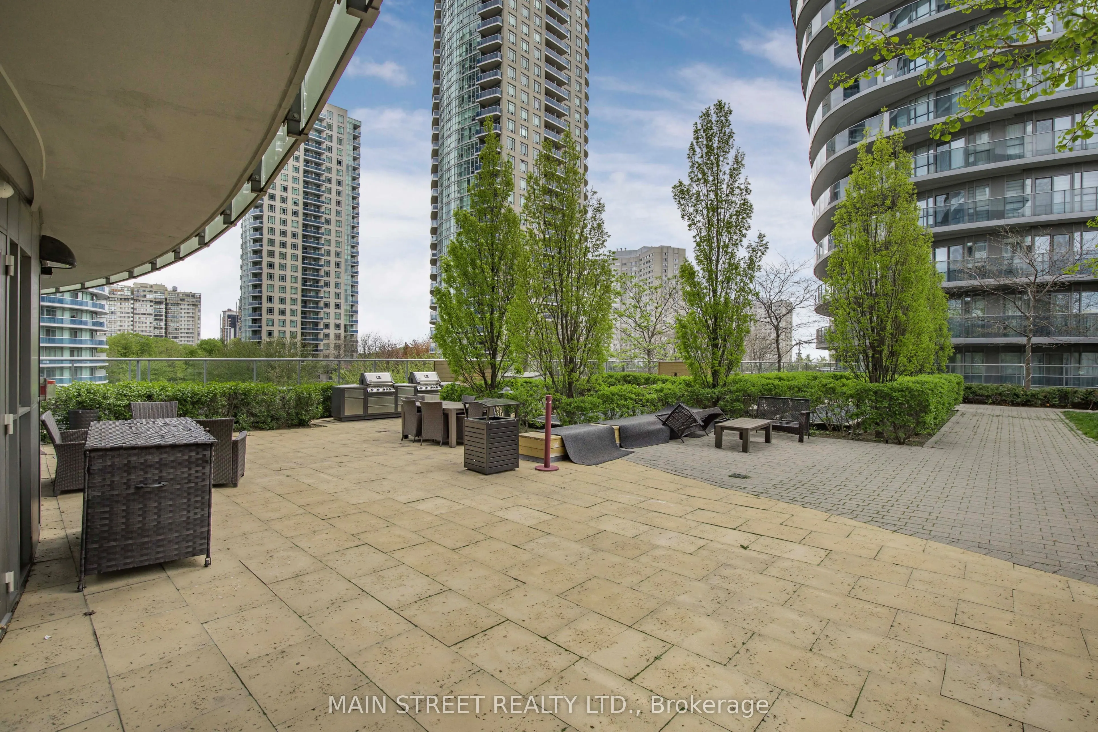 50 Absolute Avenue, #503