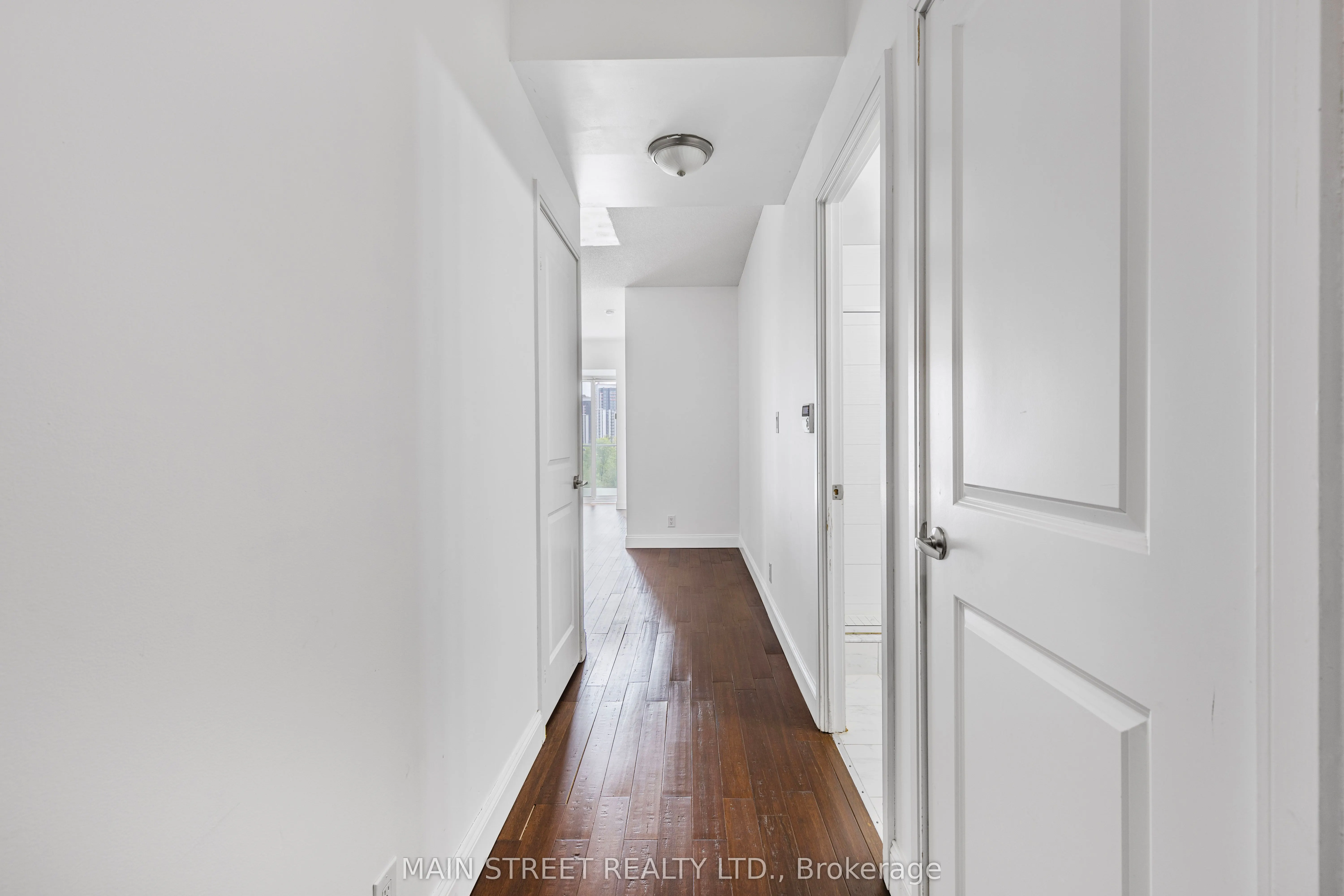 50 Absolute Avenue, #503