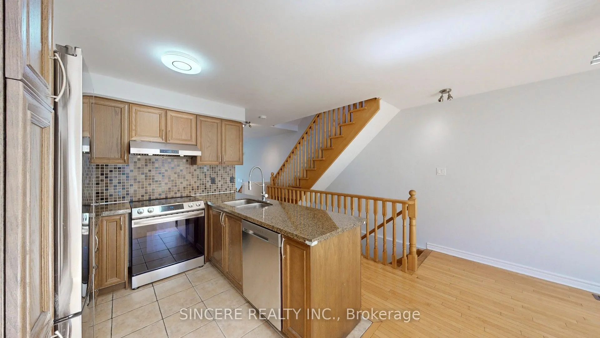 973 The Queensway