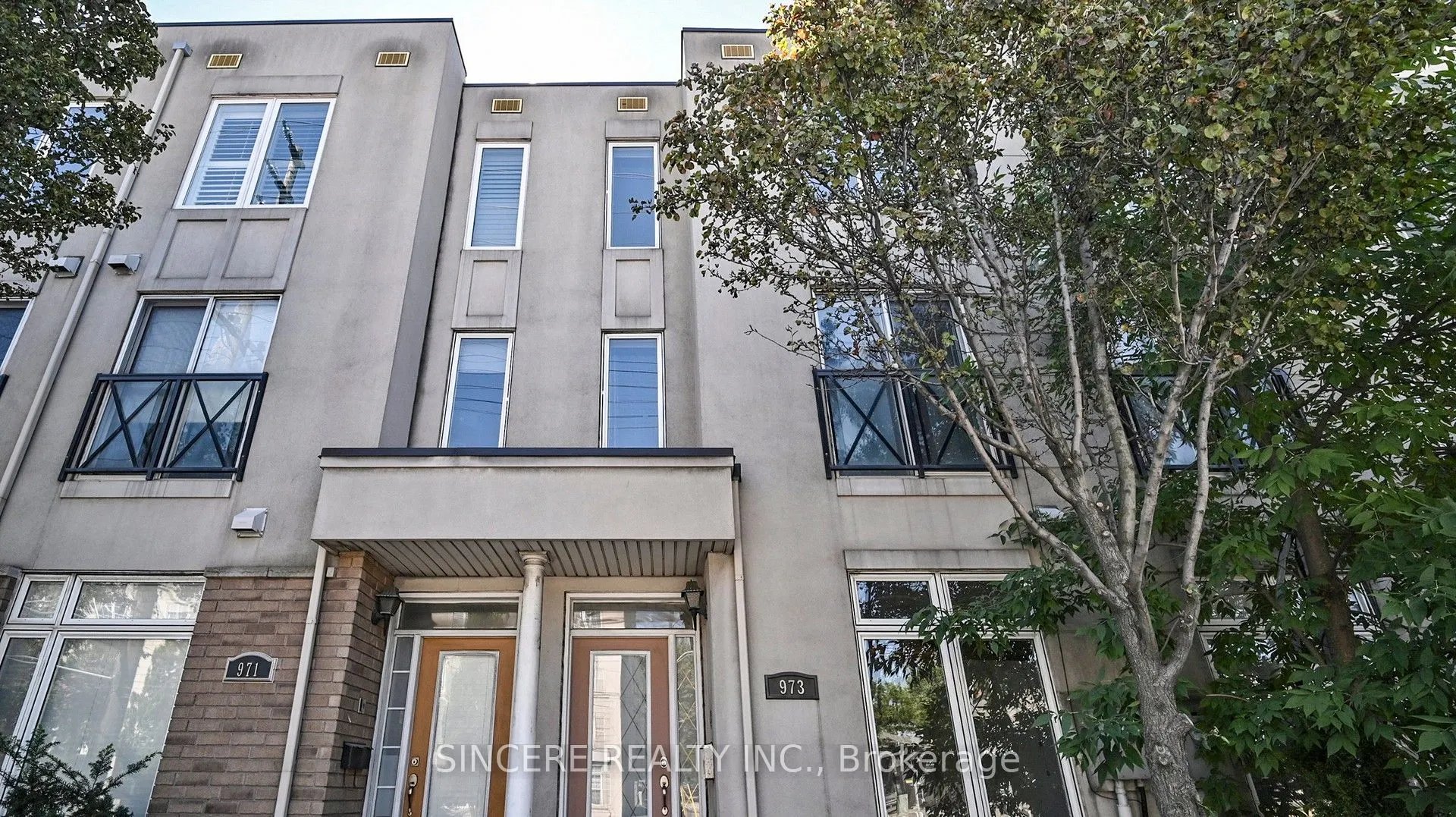 973 The Queensway