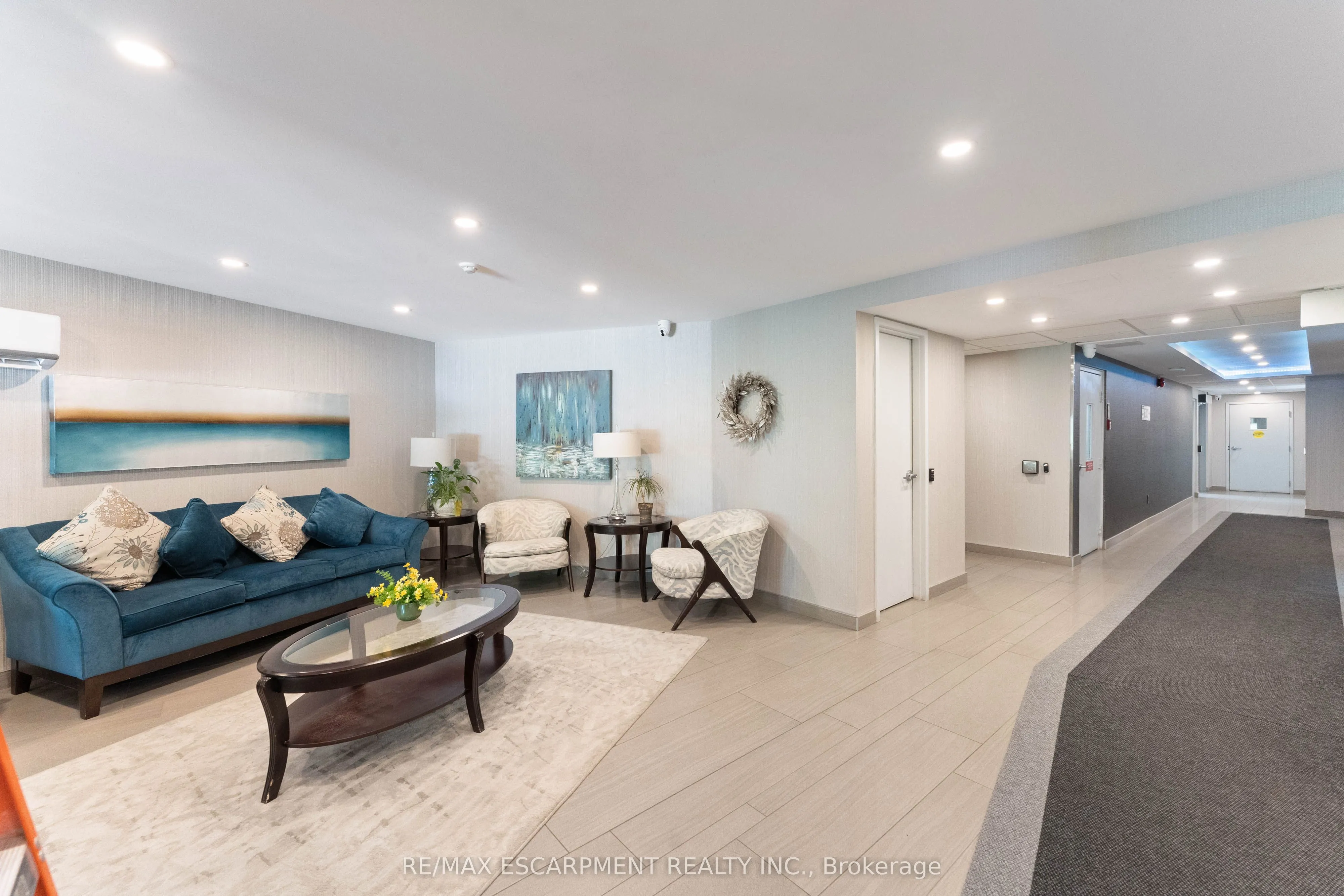 700 Dynes Road, #1103