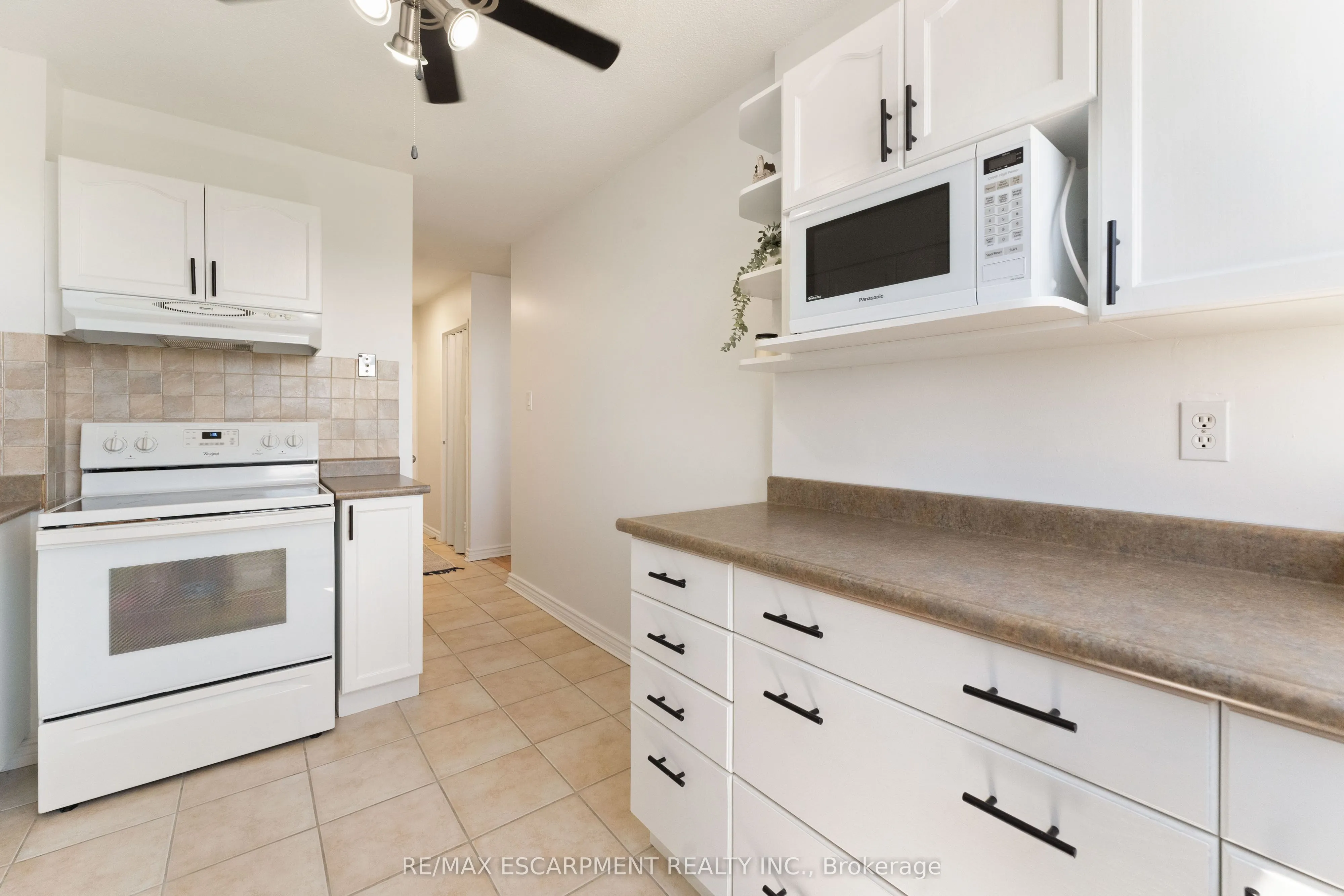 700 Dynes Road, #1103