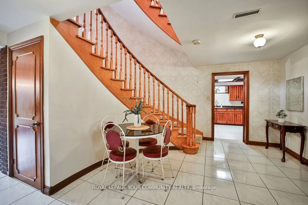 21 Disan Court